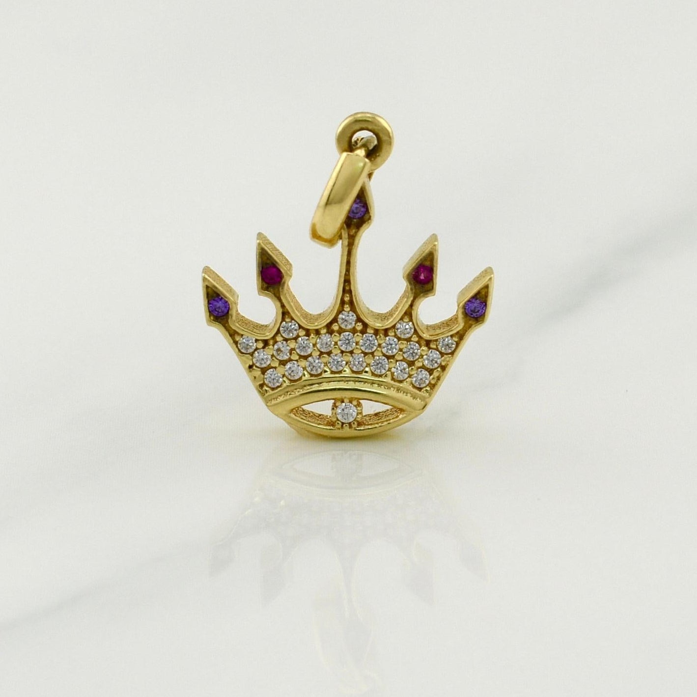 Dije Corona 1.95gr / 3/4 in / Oro Amarillo 18K !