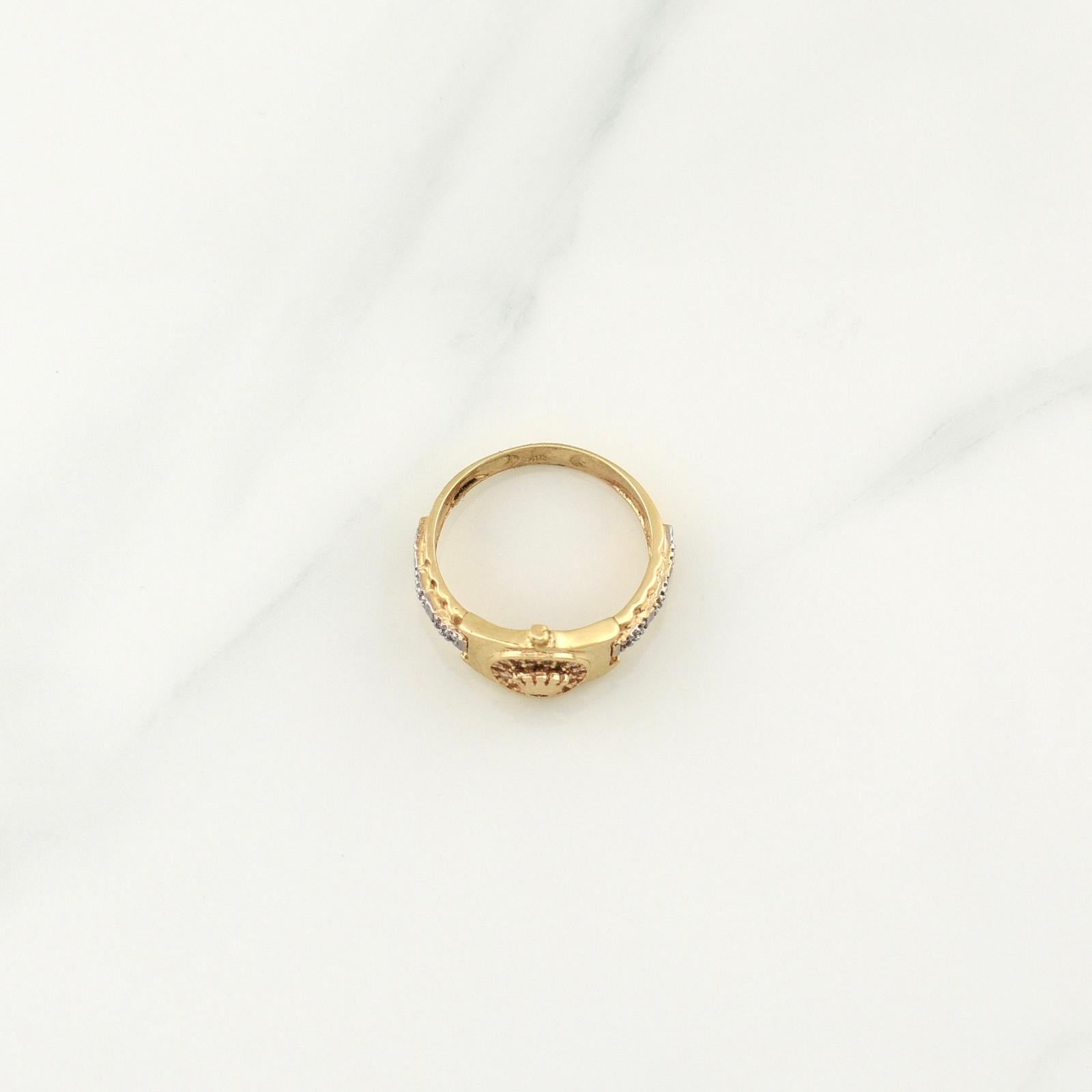 Anillo Corona 3.45gr / T6 1/4 / Oro Amarillo 18K !