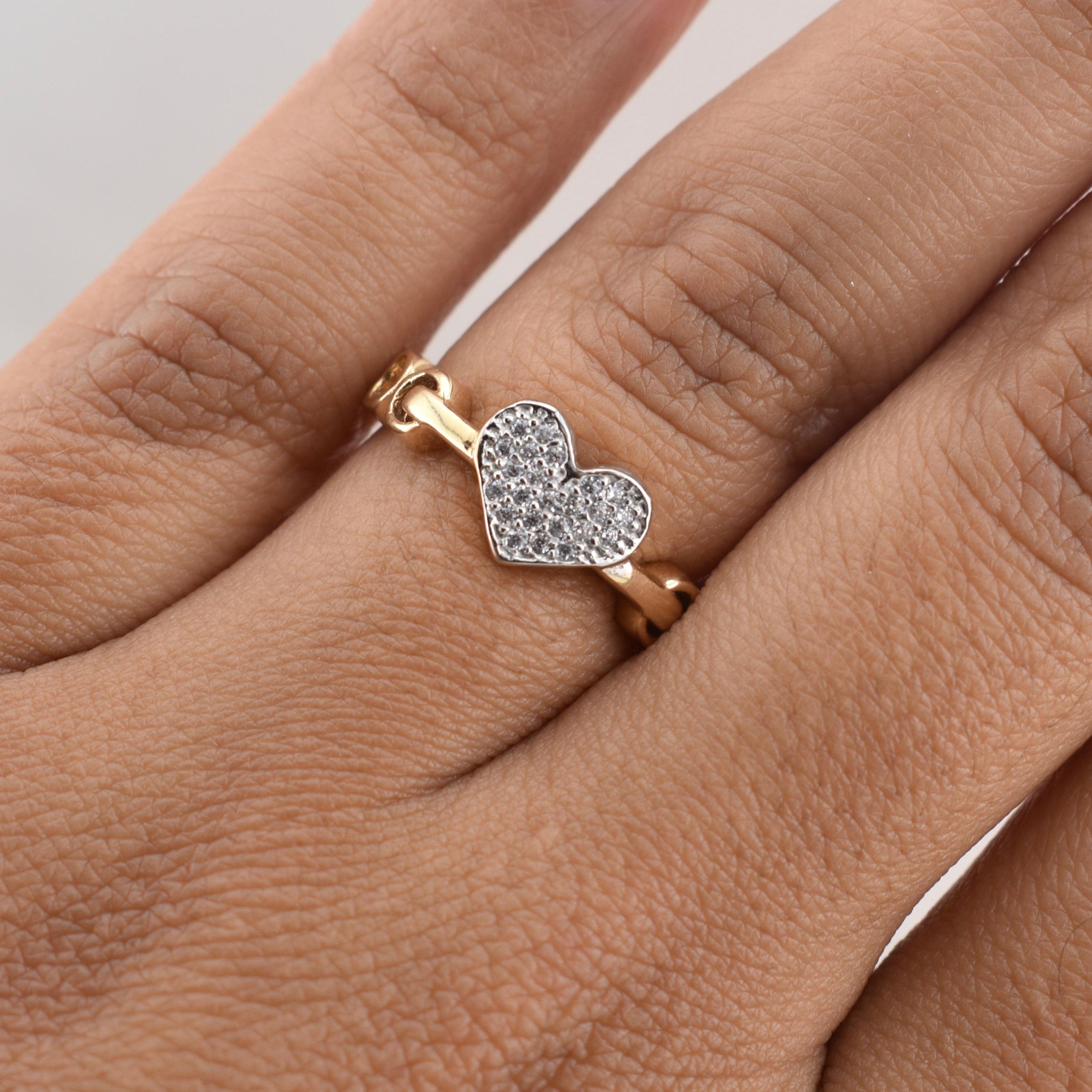 Anillo Corazon Circulos 2.75gr / T6 / Oro Amarillo 18K !