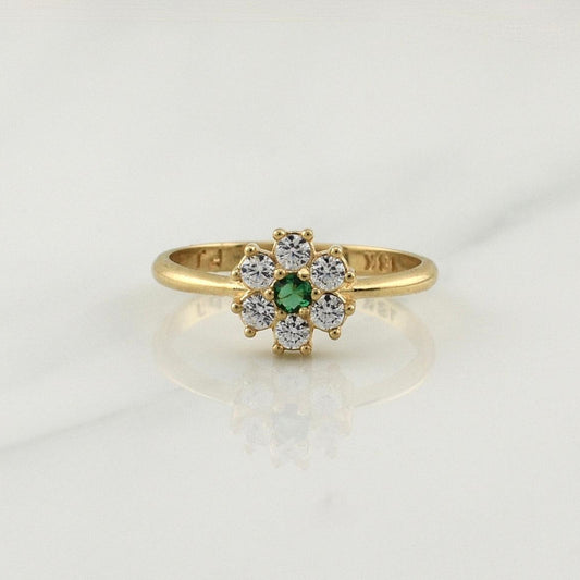 Anillo Solitario Flor Seis Petalos 2.25gr / T6 / Oro Amarillo 18K !