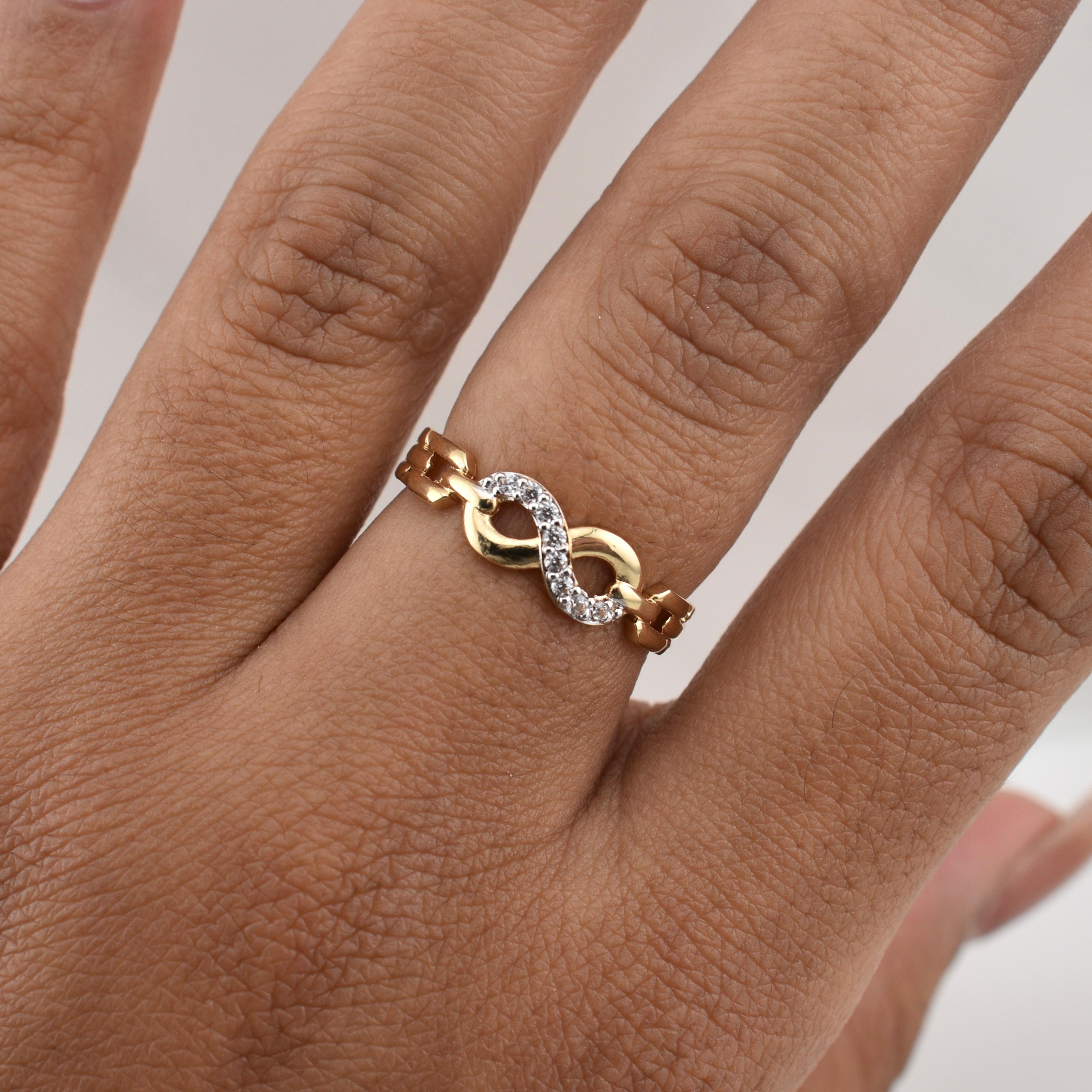 Anillo Infinito 2.25gr / T7 / Oro Amarillo 18K !
