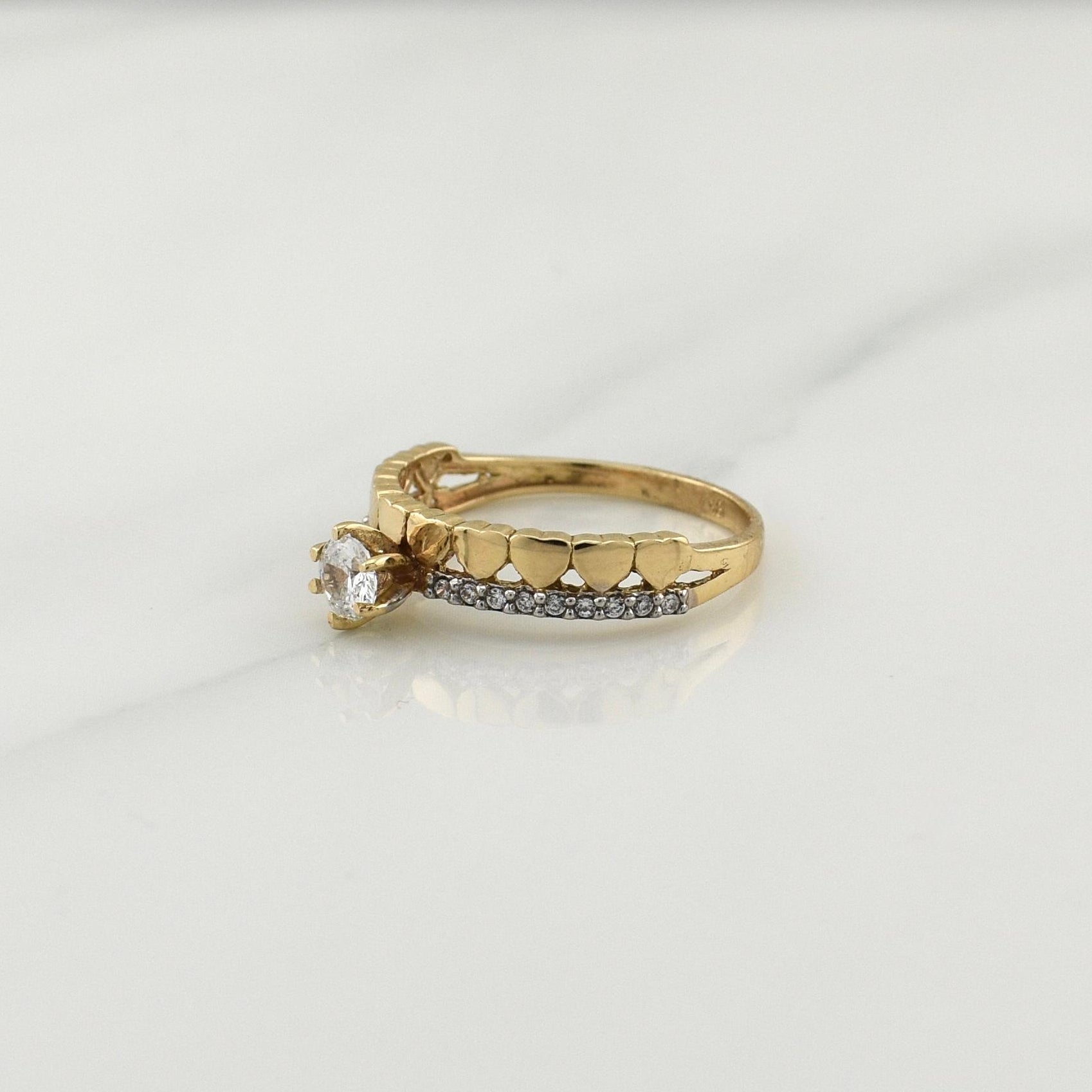 Anillo Churumbela Corazones 2.3gr / T6 1/4 / Oro Amarillo 18K !