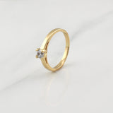 Anillo Solitario 2.6gr / T6 1/4 / Oro Amarillo 18K !