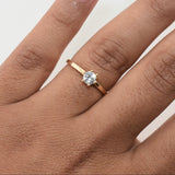 Anillo Solitario 2.2gr / T6 3/4 / Oro Amarillo 18K !