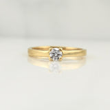 Anillo Solitario 2.6gr / T6 1/4 / Oro Amarillo 18K !