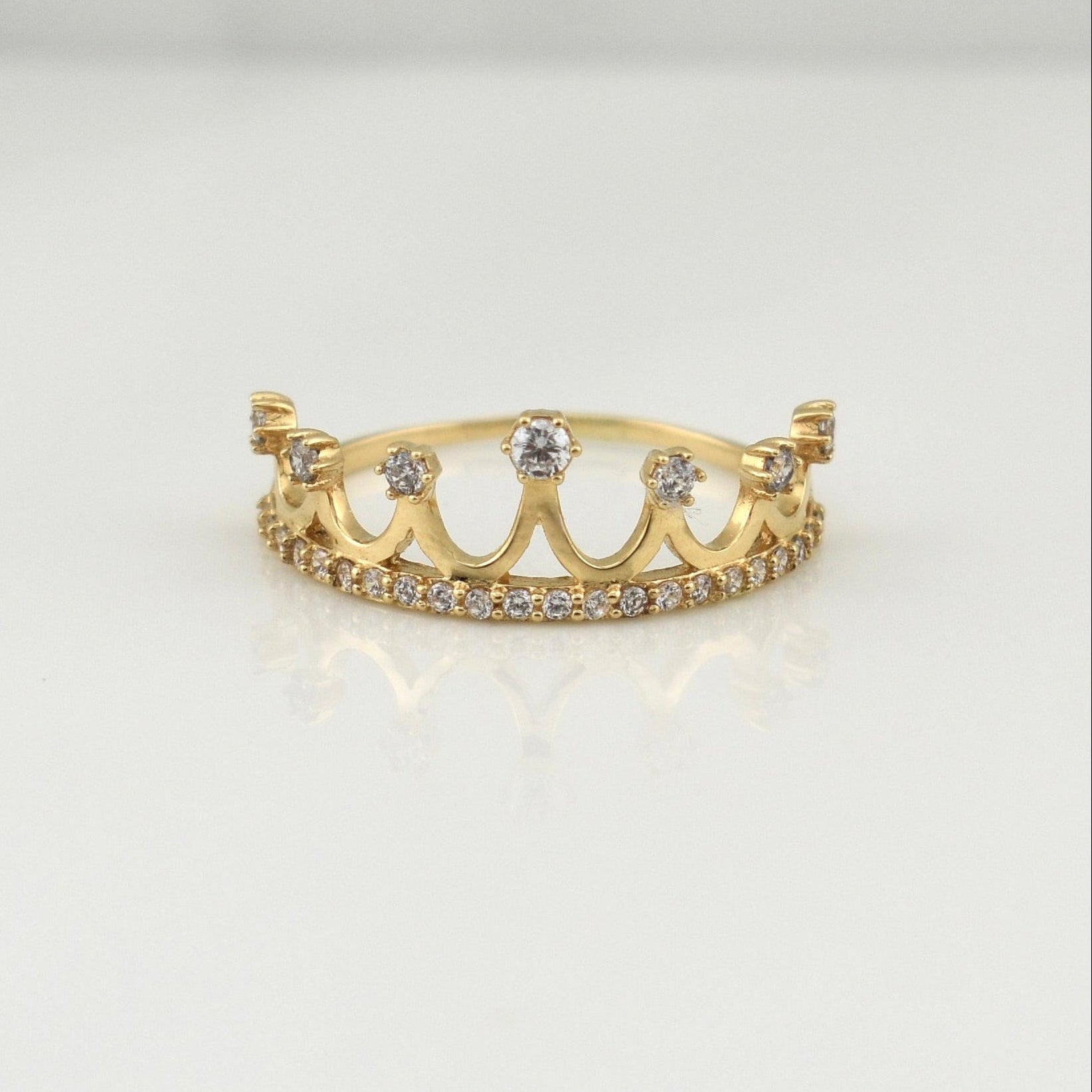 Anillo Corona 1.4gr / T6 / Oro Amarillo 18K !