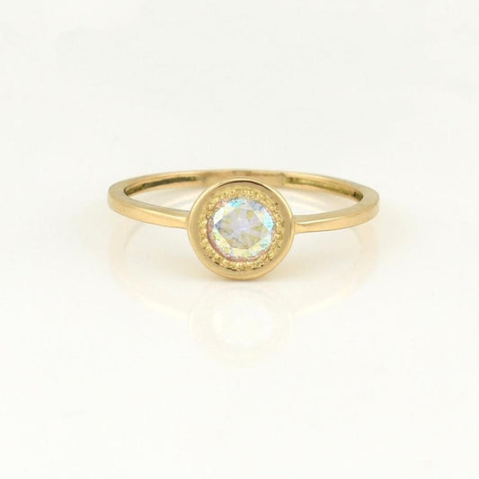 Anillo Solitario Bisel Traslúcido 2.1gr / T8 / Oro Amarillo 18K !