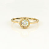 Anillo Solitario Bisel Traslúcido 2.1gr / T8 / Oro Amarillo 18K !