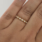 Anillo Linea De Ojos 1gr / T5 / Oro Amarillo 18K !