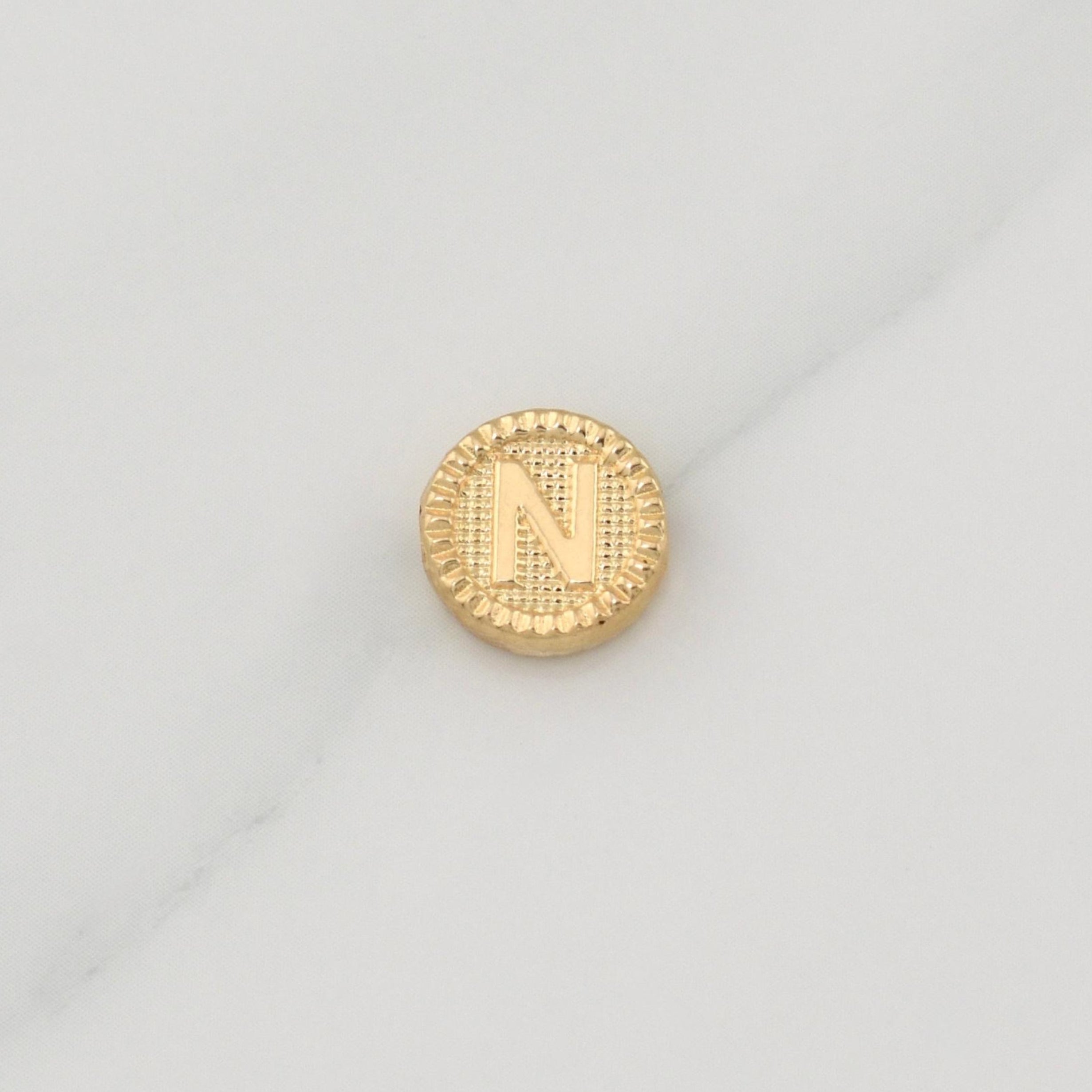 Herraje Letra N 0.35gr / 1/2 in / Oro Amarillo 18K !