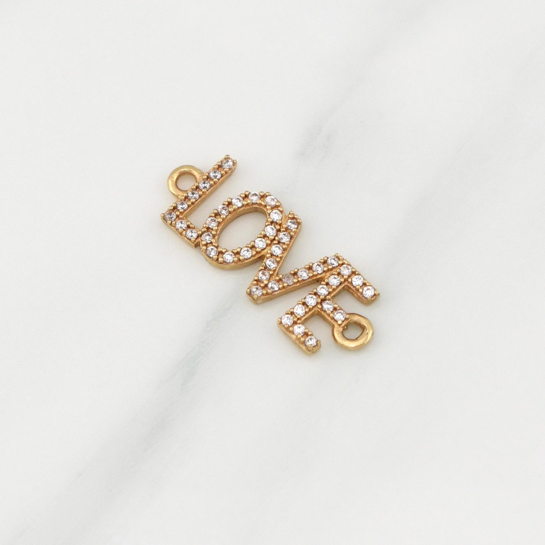 Herraje Love 1.45gr / 1 in / Oro Amarillo 18K !