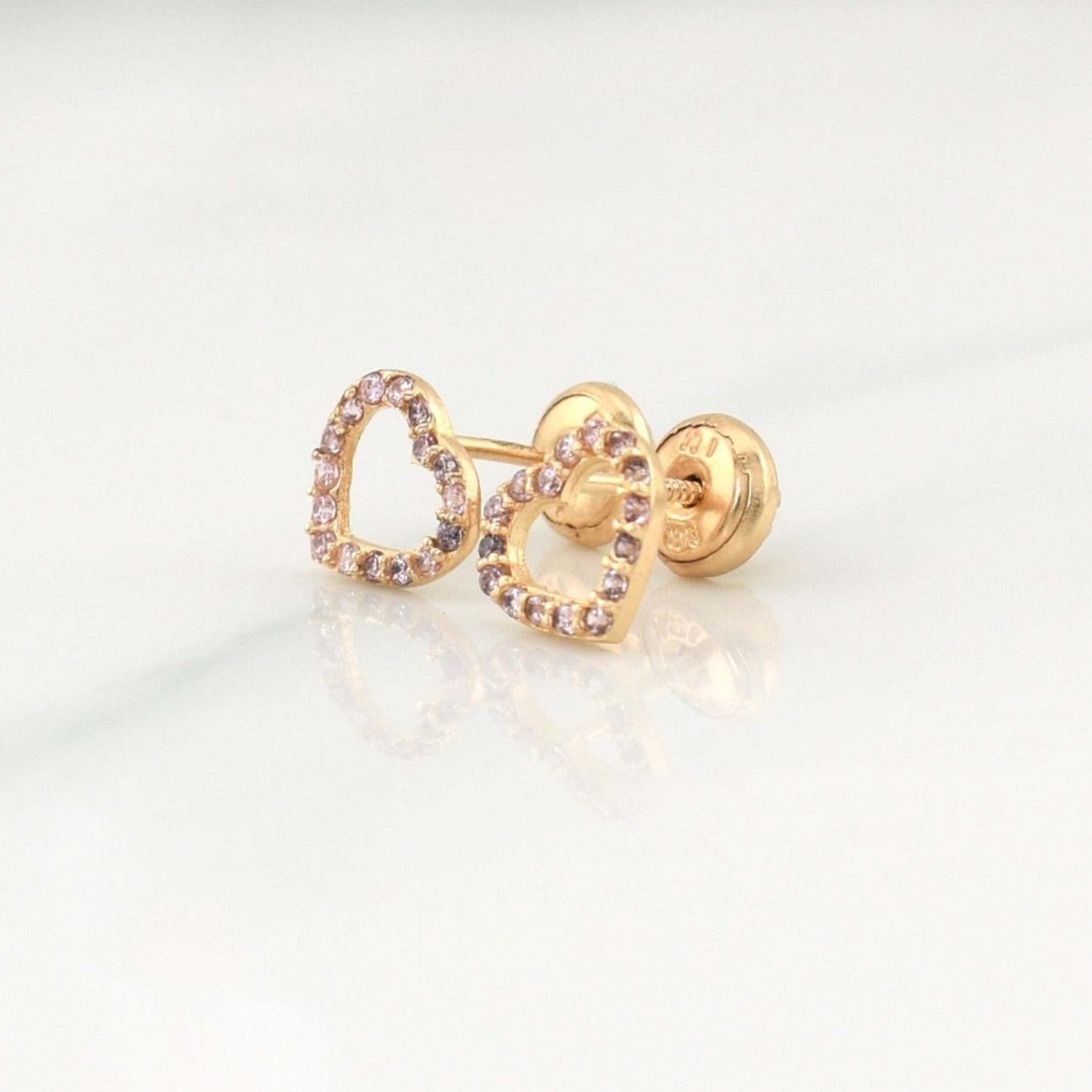 Heart Silhouette Stud Earrings 0.85gr / 7.6mm Yellow Gold 18K !