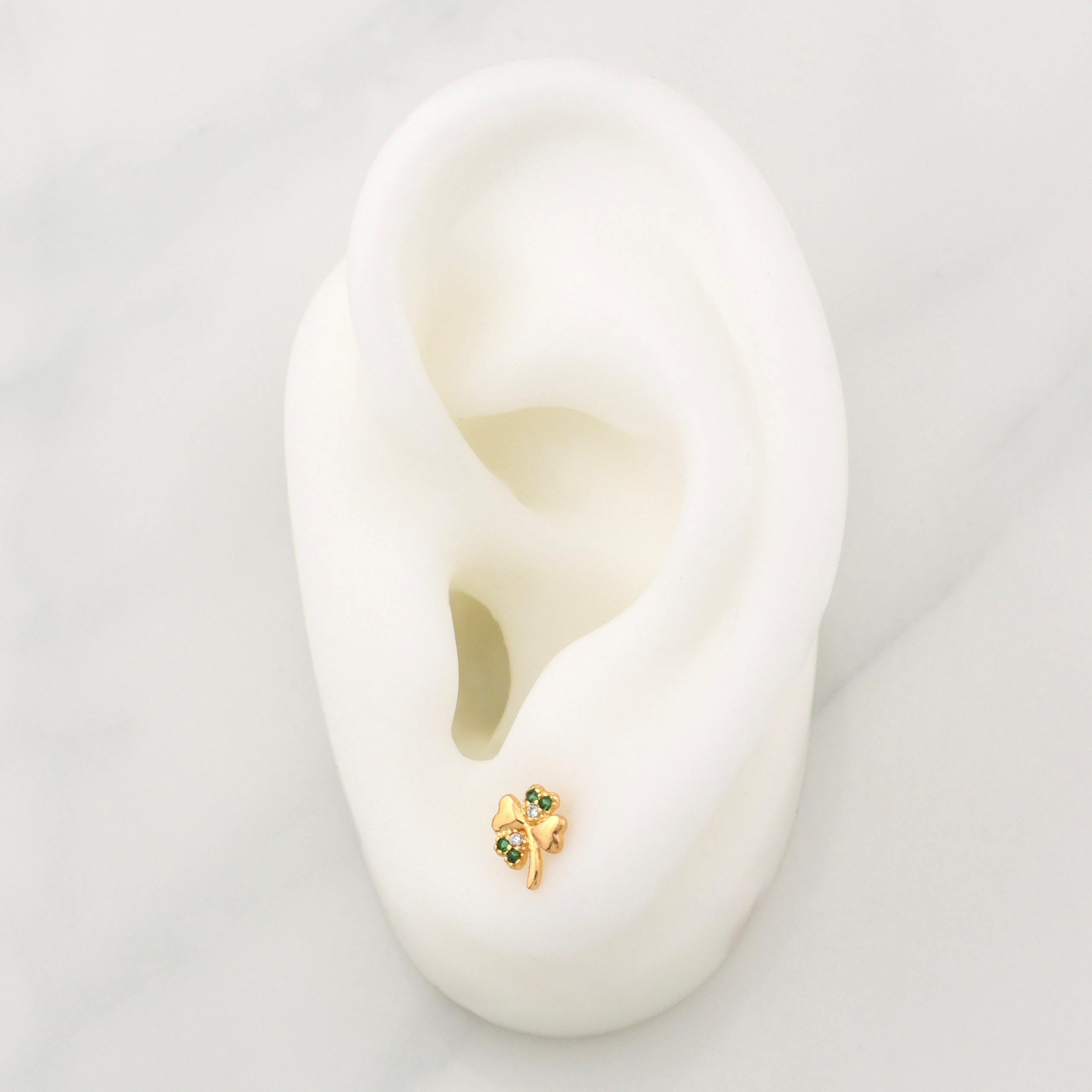 Topos Trebol 0.95gr / 6.4mm Oro Amarillo 18K !