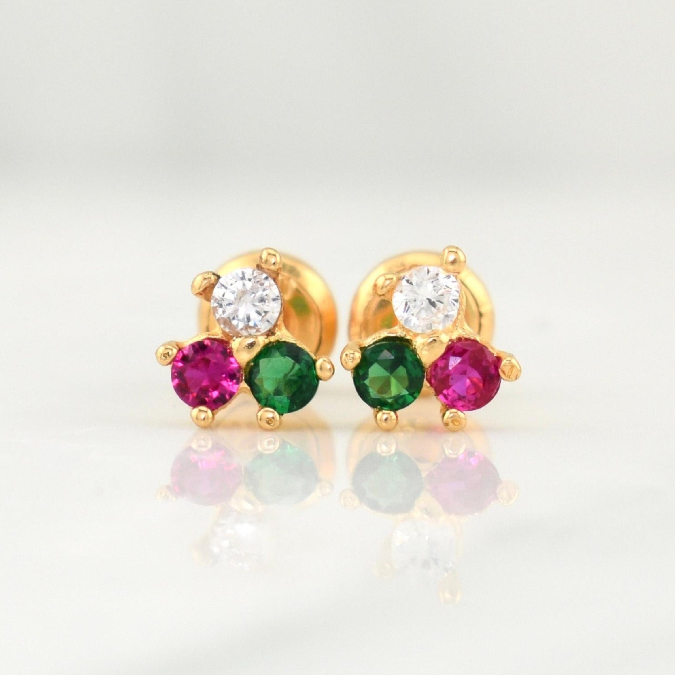 Topos Trio 0.9gr / 6.9mm Oro Amarillo 18K !