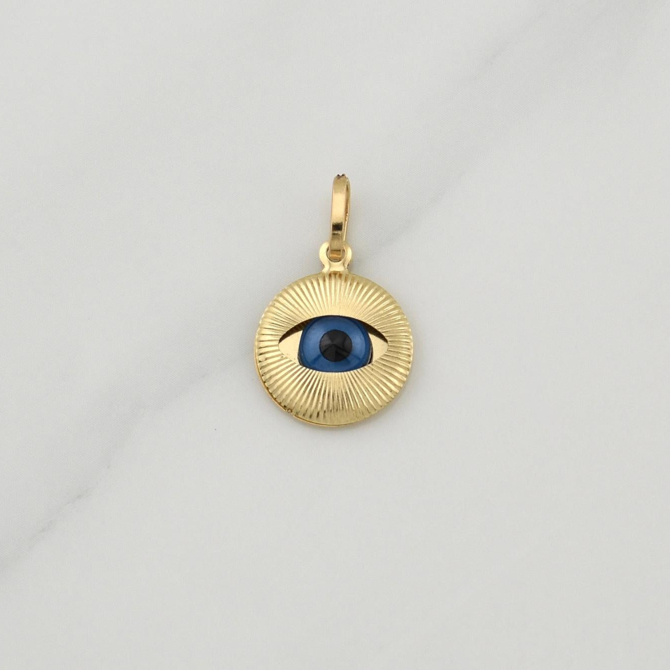 Turkish Eye Pendant 1.05 g / 3/4 in 18K Yellow Gold