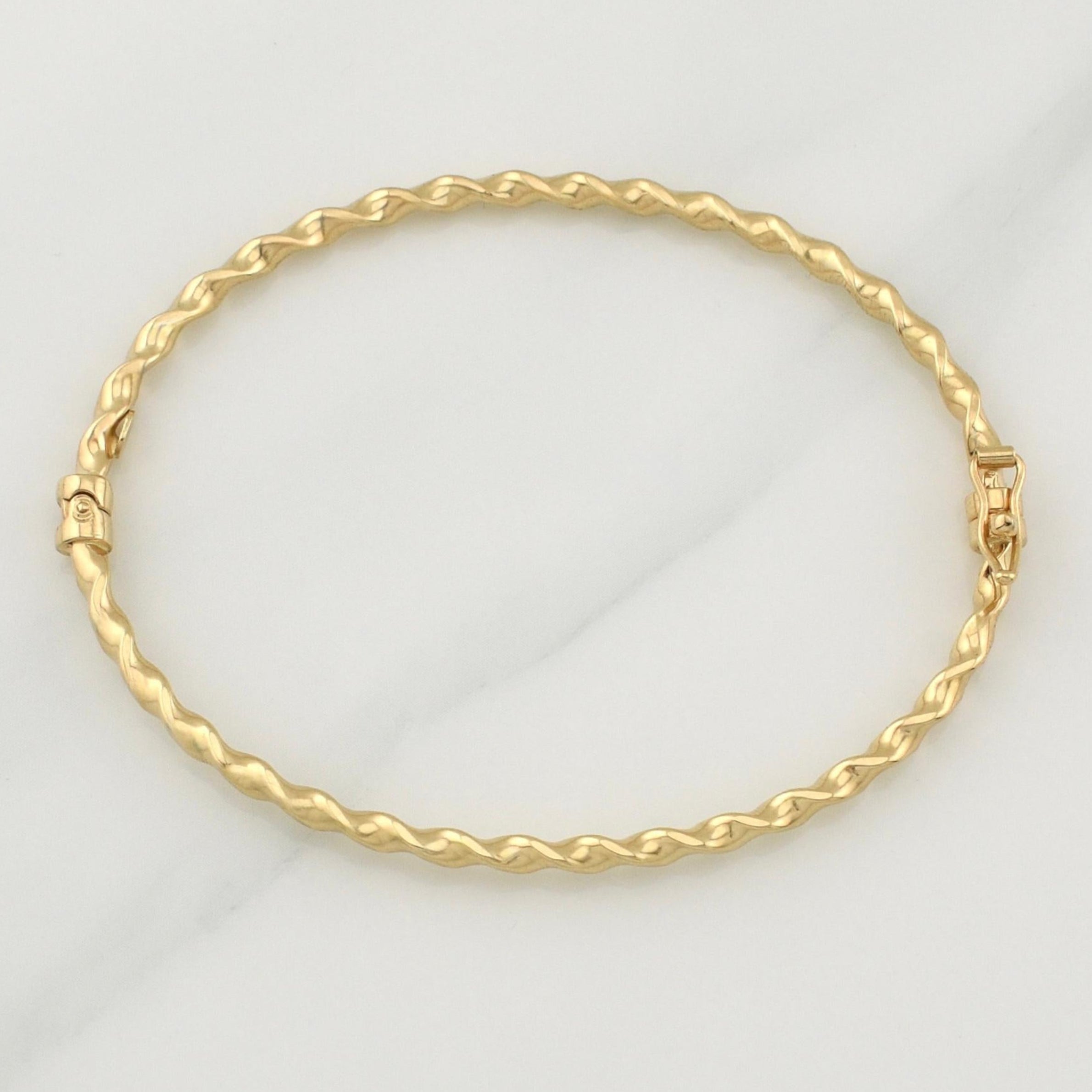 Pulso Aro Entorchado 3.6 g / 7 1/2 in / 2.5 mm Oro Amarillo 18K
