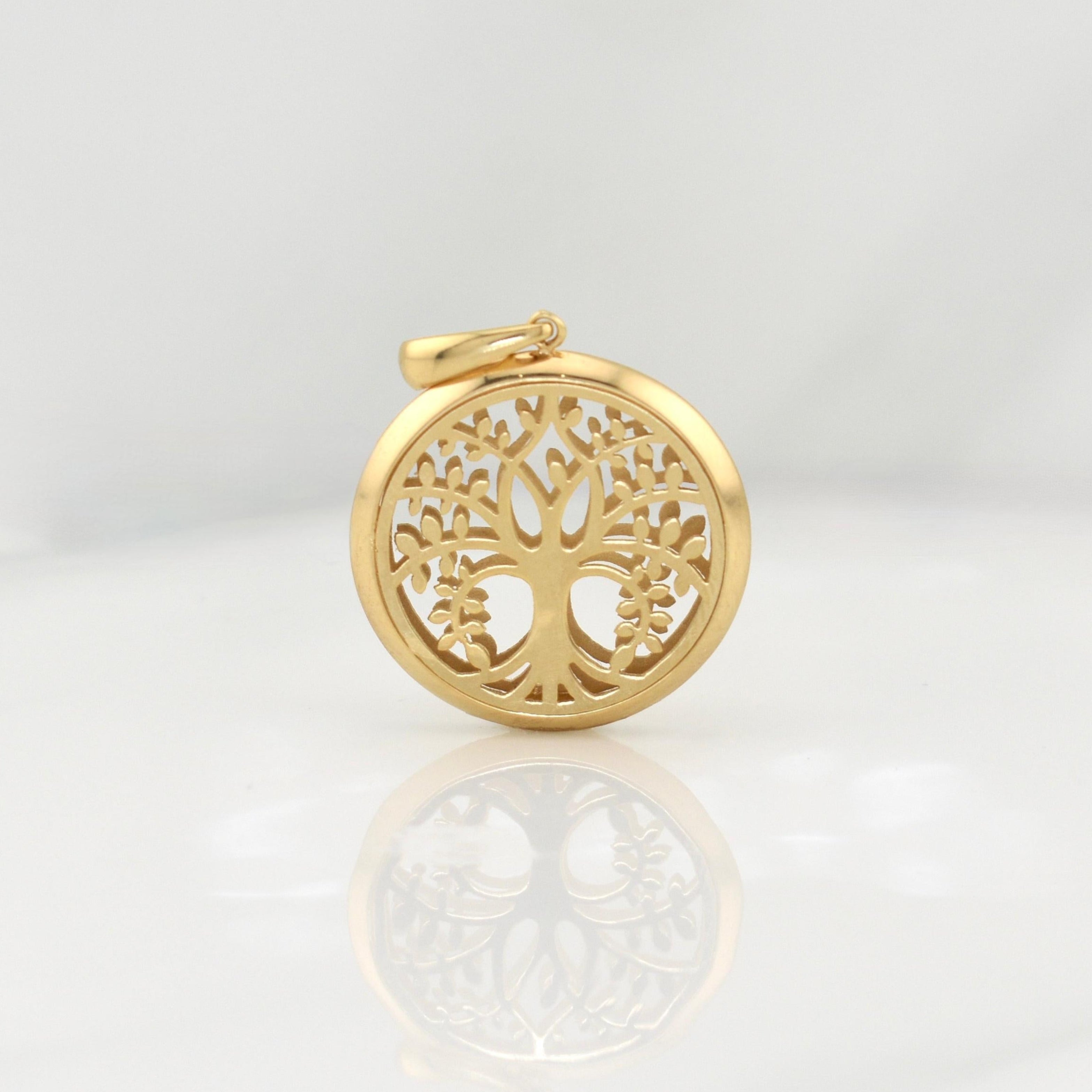Dije Arbol De La Vida 2.1 g / 1 1/4 in Oro Amarillo 18K