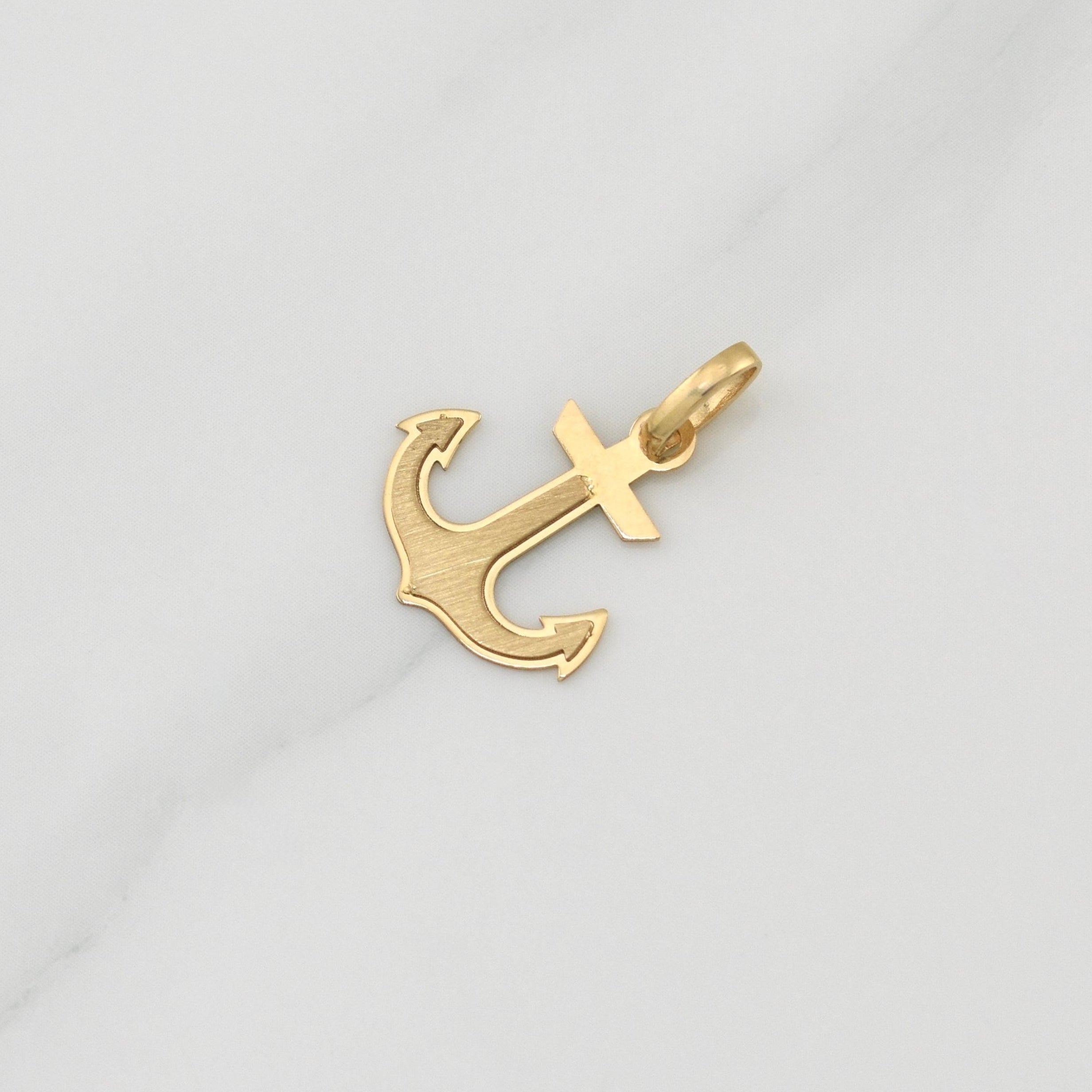 Pendant Anchor 0.8 g / 3/4 in 18K Yellow Gold