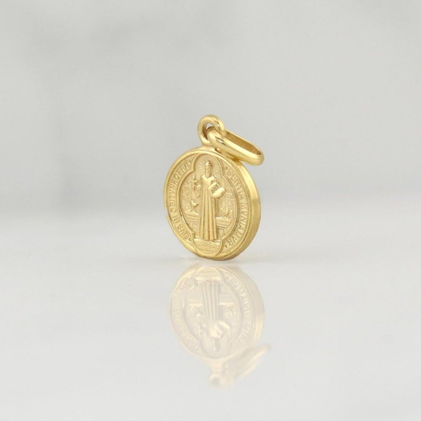 Pendant San Benito 0.8 g / 3/4 in Yellow Gold 18K