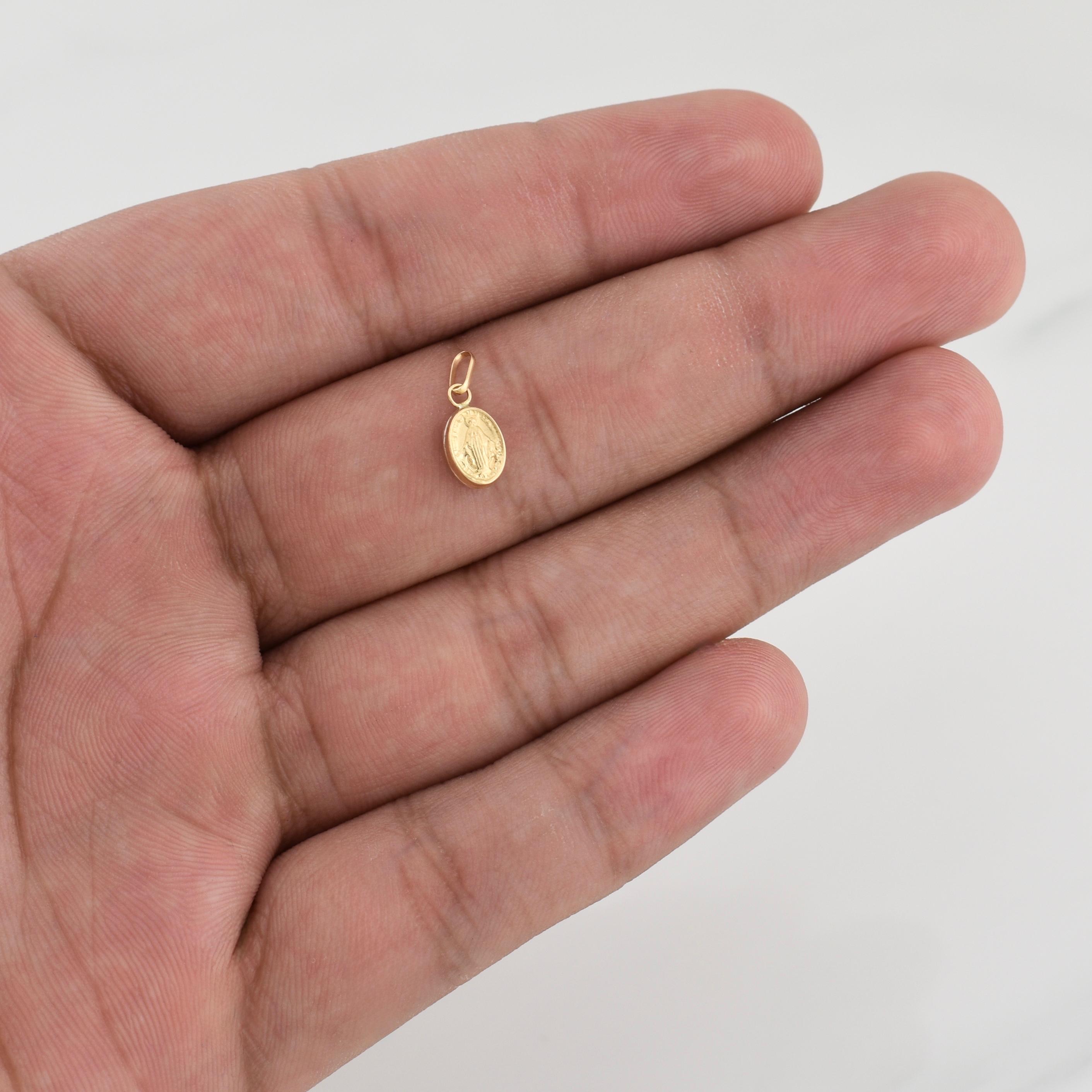 Dije Virgen Milagrosa 0.3 g / 1/2 in Oro Amarillo 18K