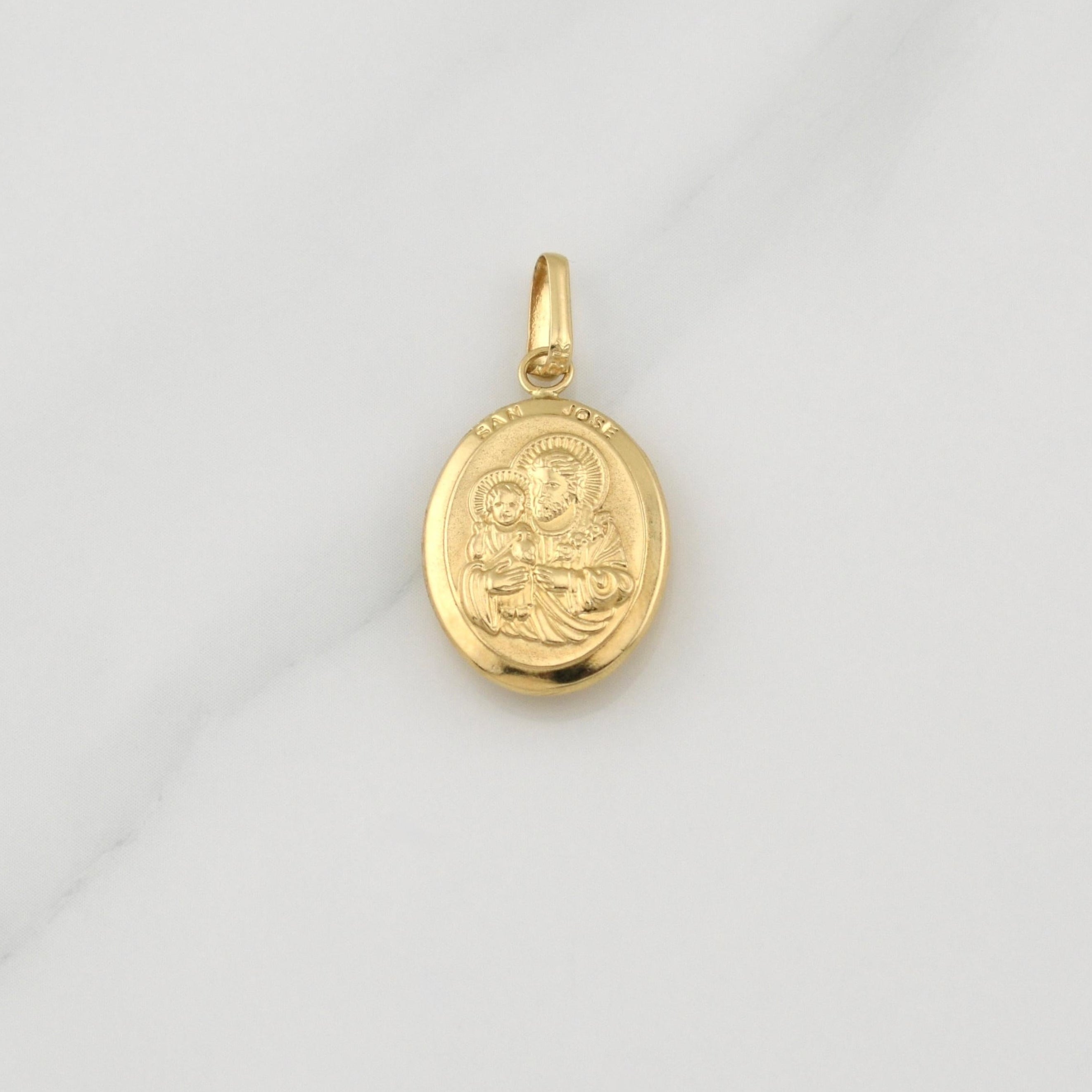Dije San Jose 1.2 g / 1 in Oro Amarillo 18K