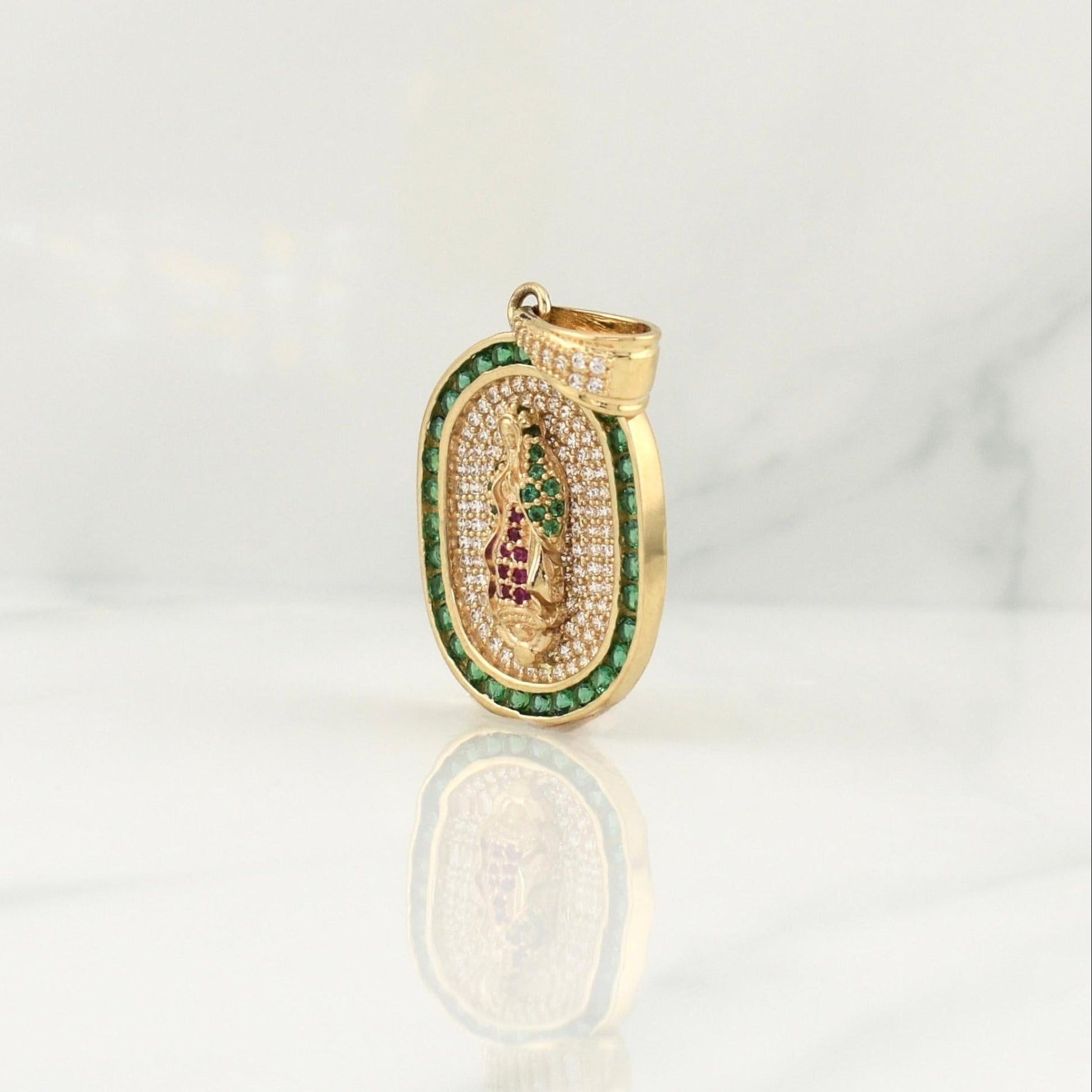 Dije Medalla Virgen Guadalupe 6.9 g / 1 1/2 in Oro Amarillo 18K