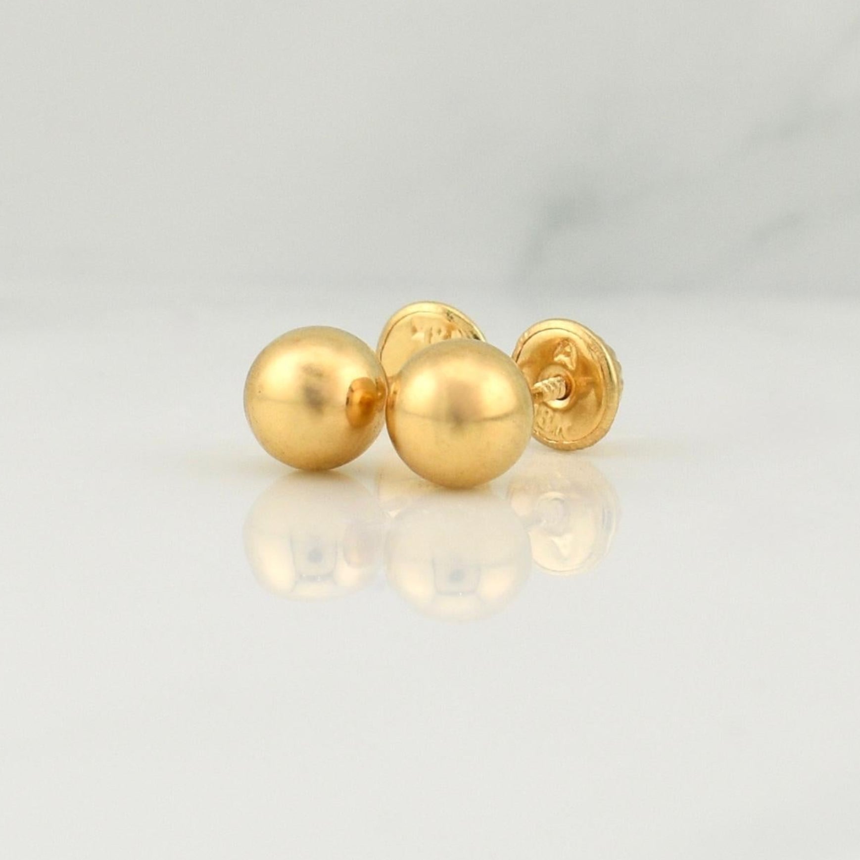 Topos Bola 0.65 g / in / 6 mm Oro Amarillo 18K