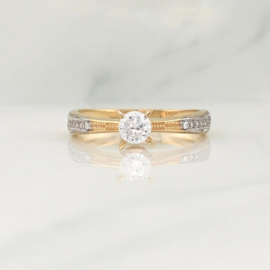 Anillo Solitario 2.9 g / T6,75 Oro Amarillo 18K