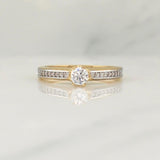 Anillo Solitario 2.4 g / T6 Oro Amarillo 18K