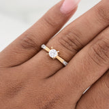 Anillo Solitario 2.9 g / T6,75 Oro Amarillo 18K