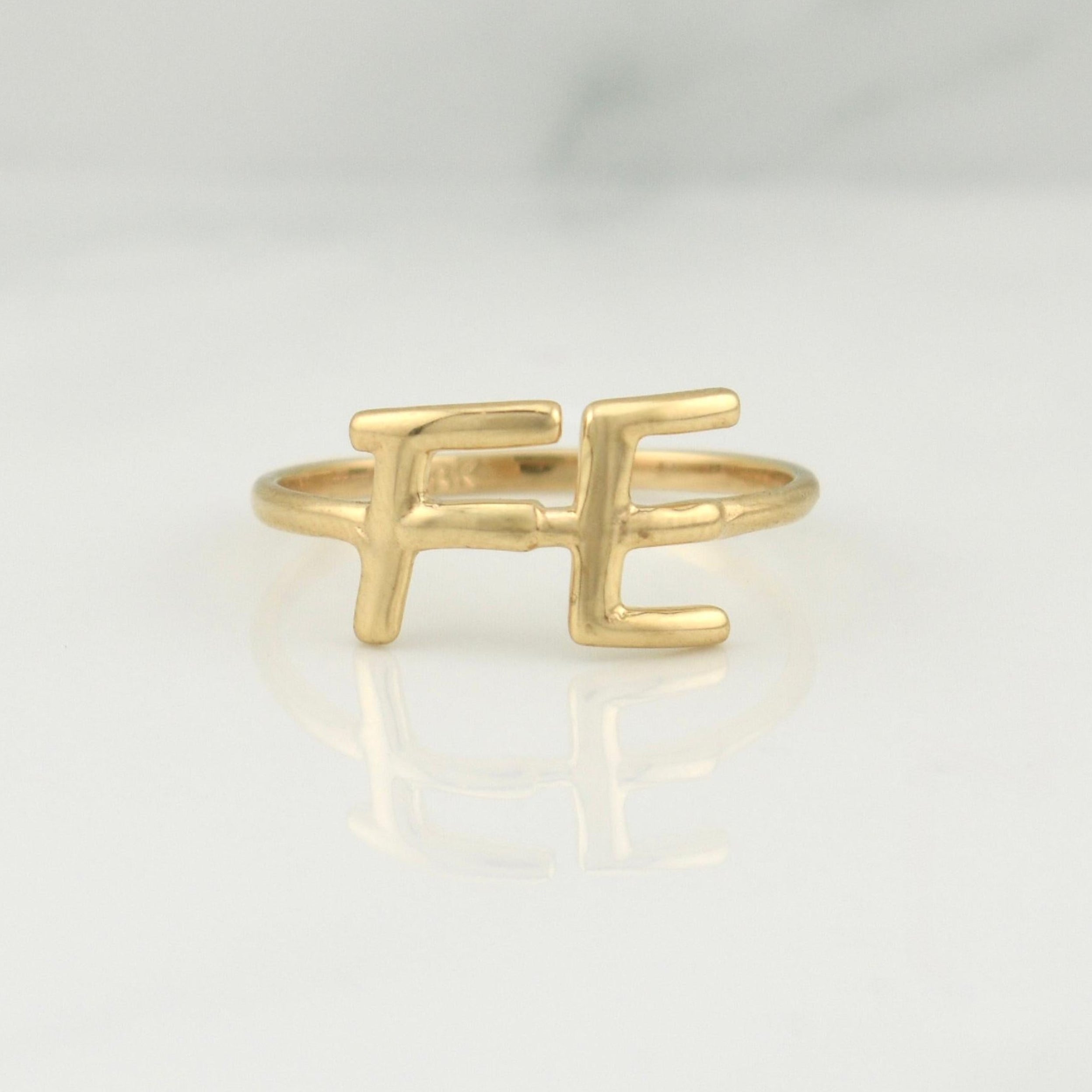 Anillo Fe 1.65 g / T7,5 Oro Amarillo 18K