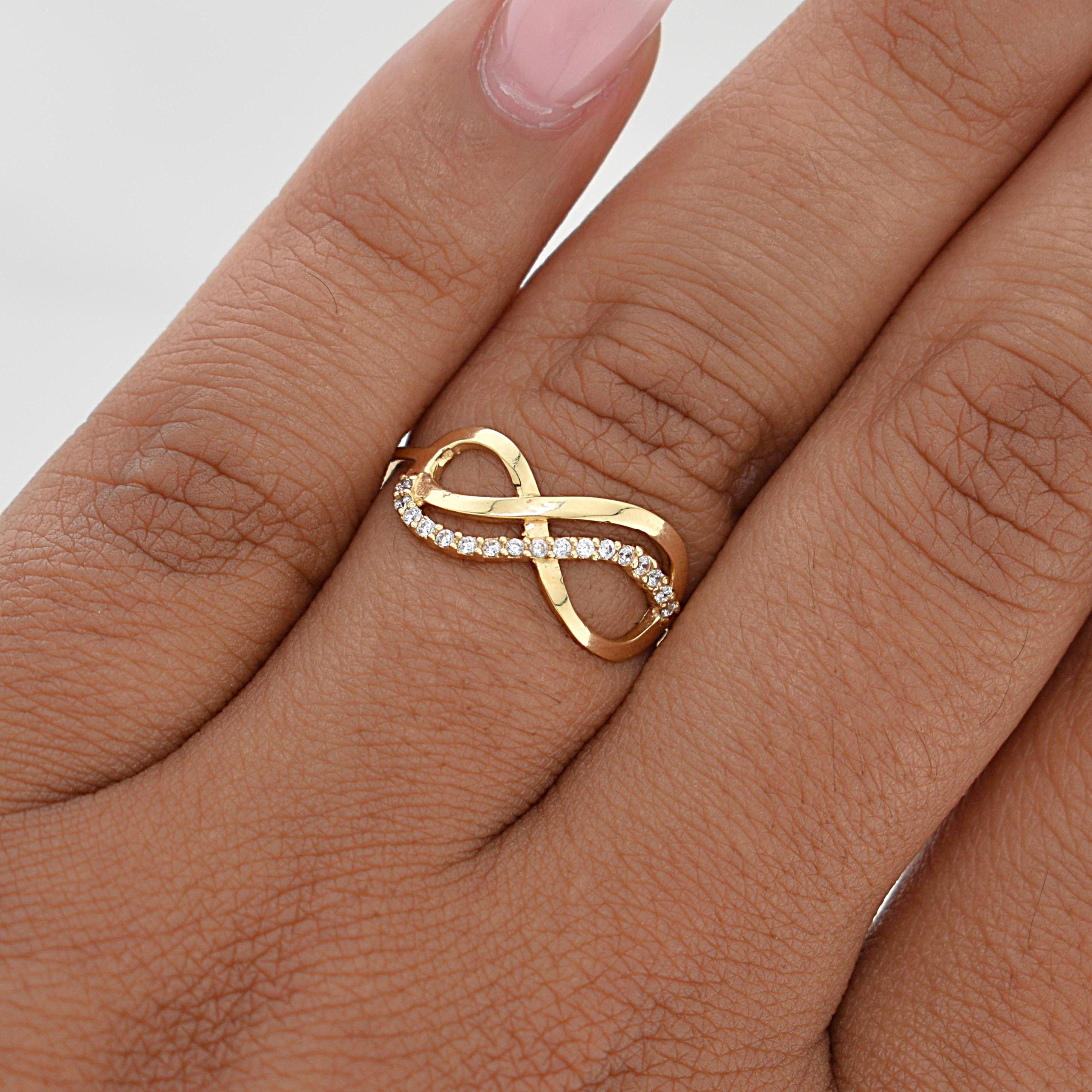 Anillo Infinito 1.35 g / T5,75 Oro Amarillo 18K