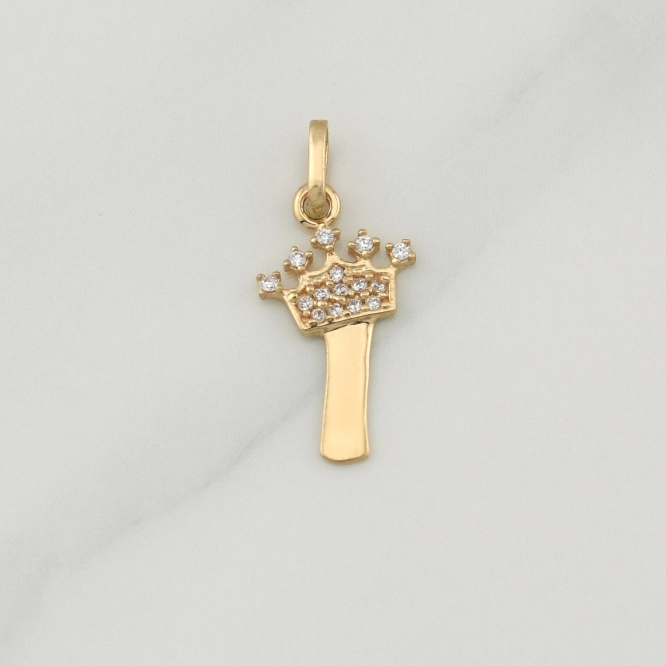 Pendant Letter I Crown 0.65 g / 3/4 in 18K Yellow Gold