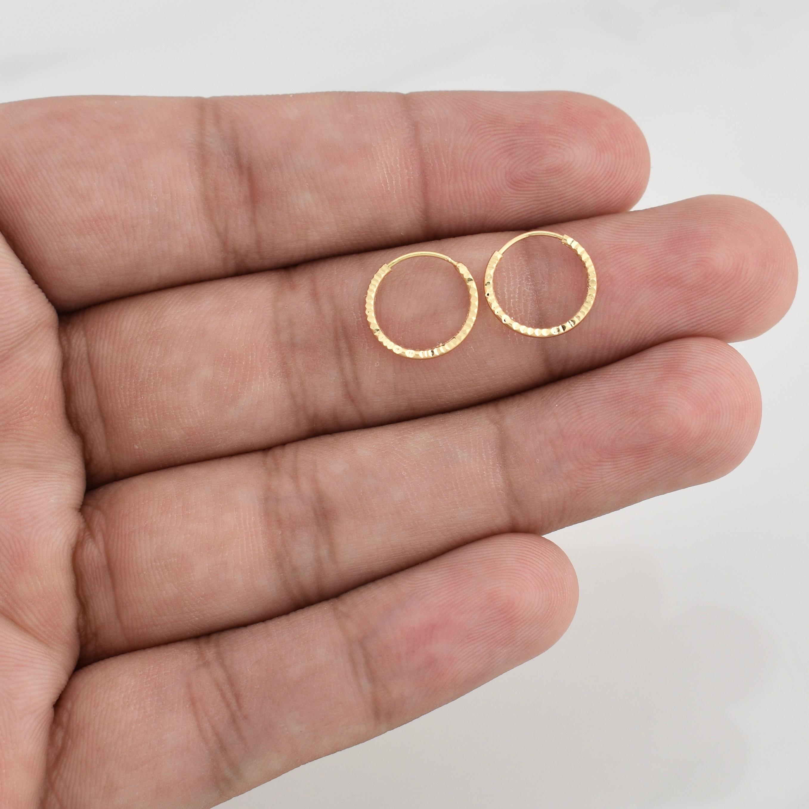 Candongas Aro Rayado 0.4 g / 1/2 in Oro Amarillo 18K