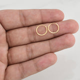 Candongas Aro Rayado 0.45 g / 1/2 in Oro Amarillo 18K