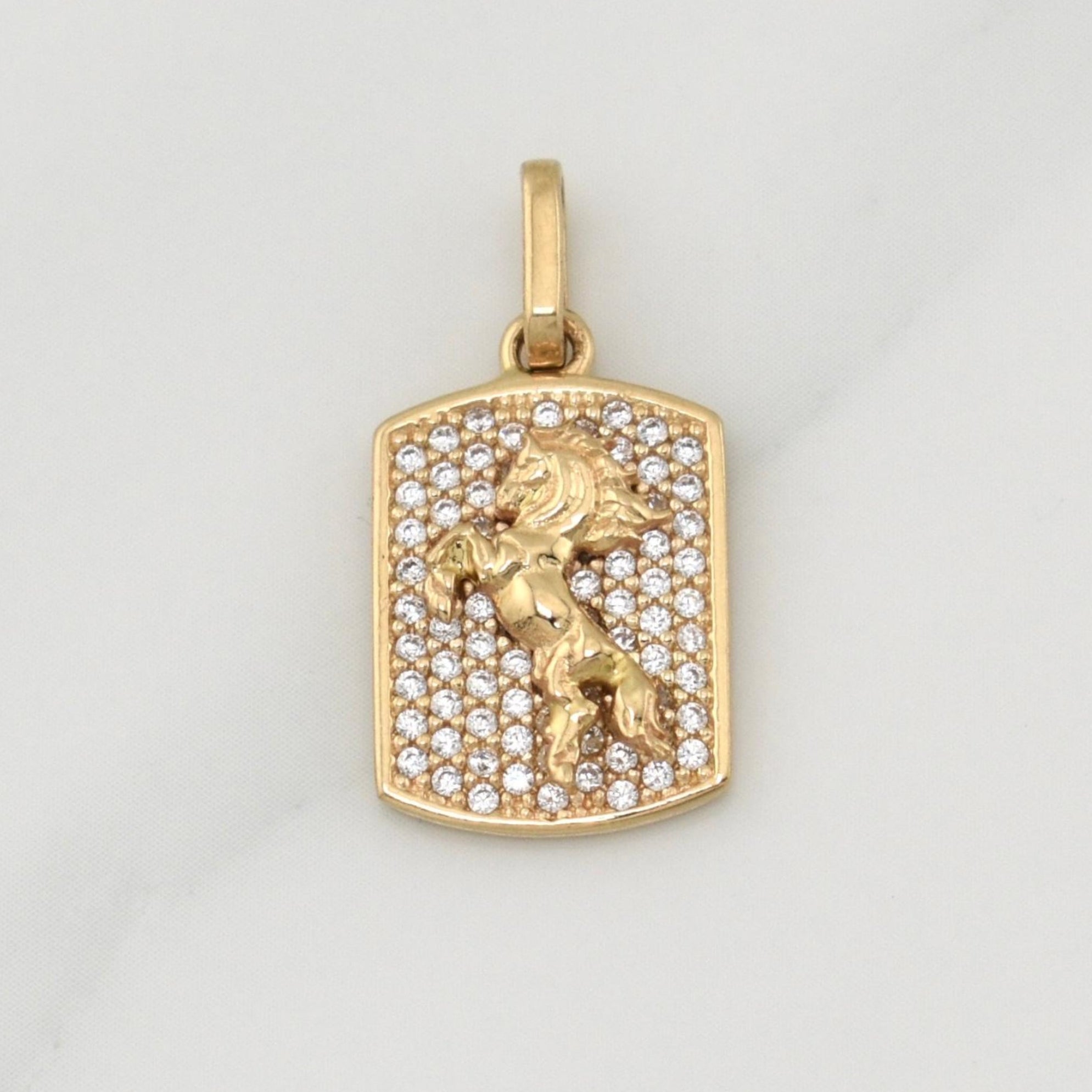 Dije Placa Caballo 2.4 g / 3/4 in Oro Amarillo 18K