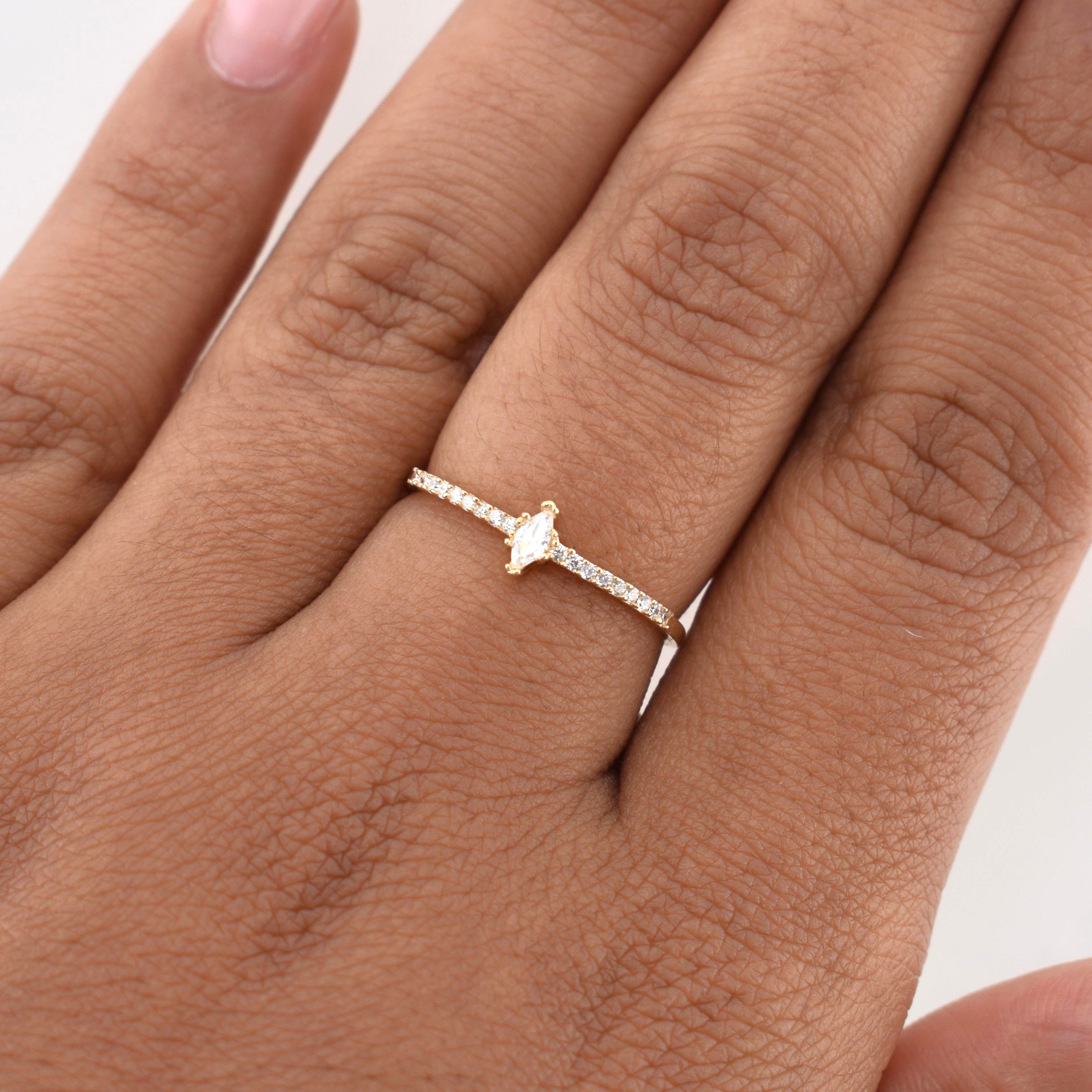 Anillo Churumbela 1.1 g / T7,25 Oro Amarillo 18K