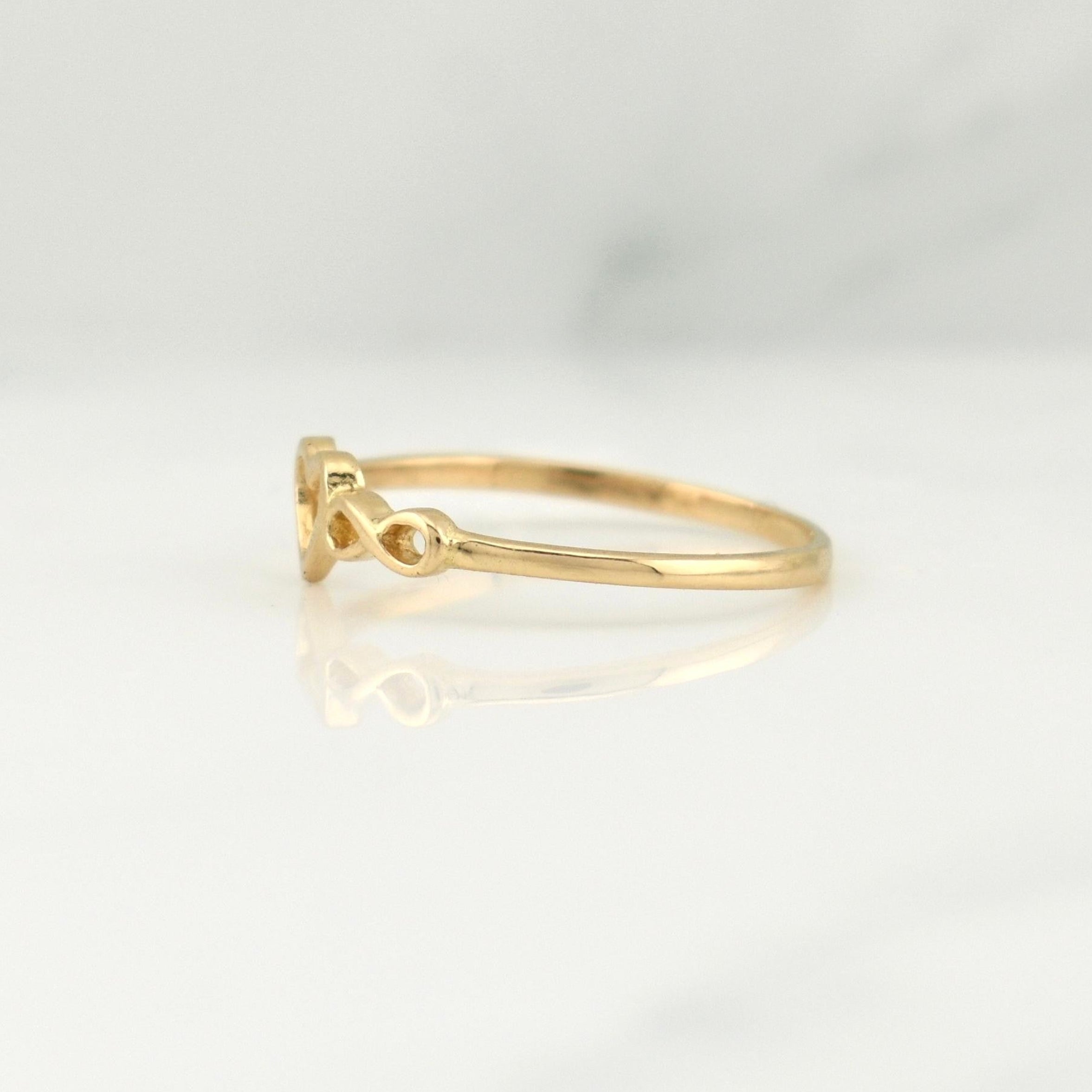 Anillo Corazon Infinito 1.25 g / T7,25 Oro Amarillo 18K