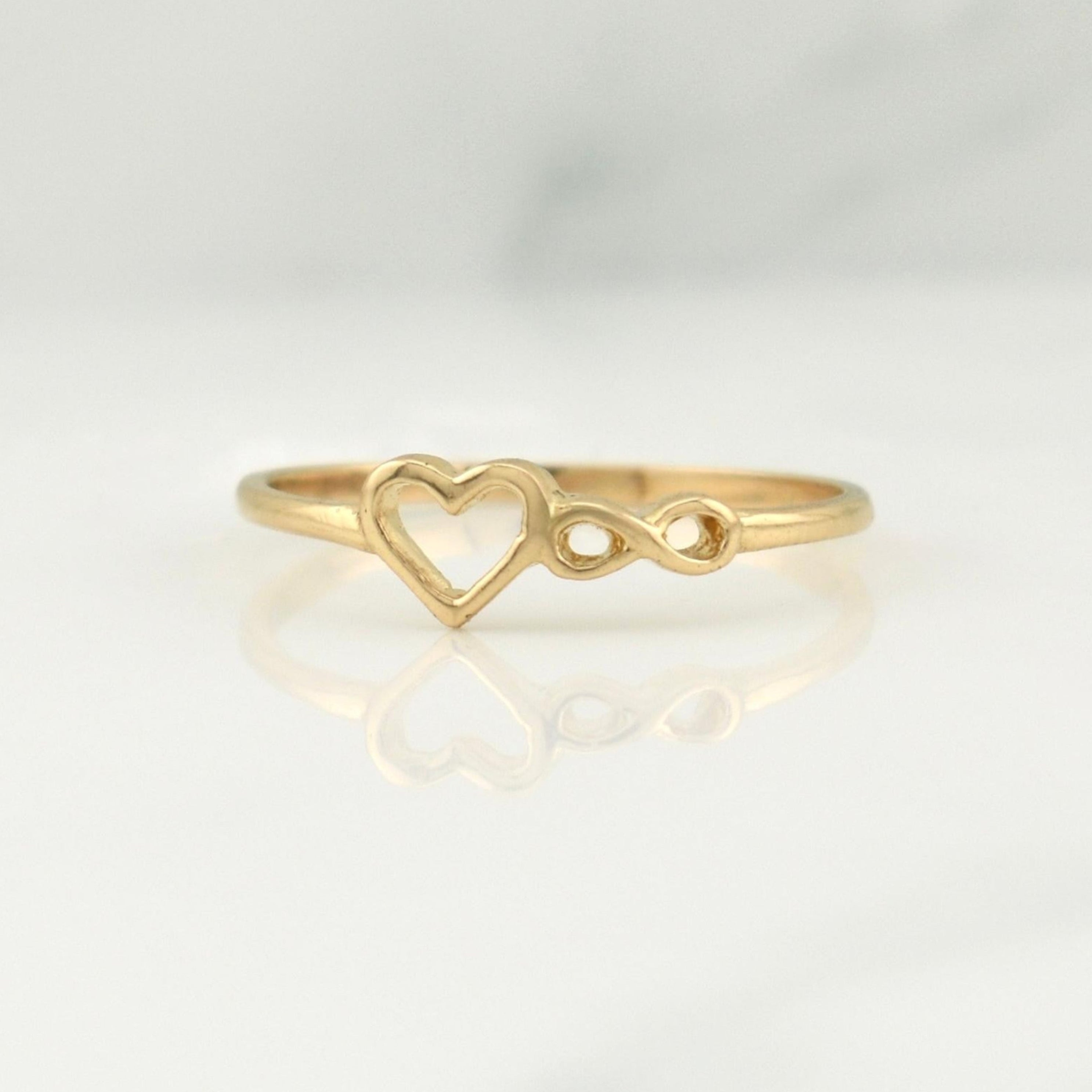 Anillo Corazon Infinito 1.25 g / T7,25 Oro Amarillo 18K