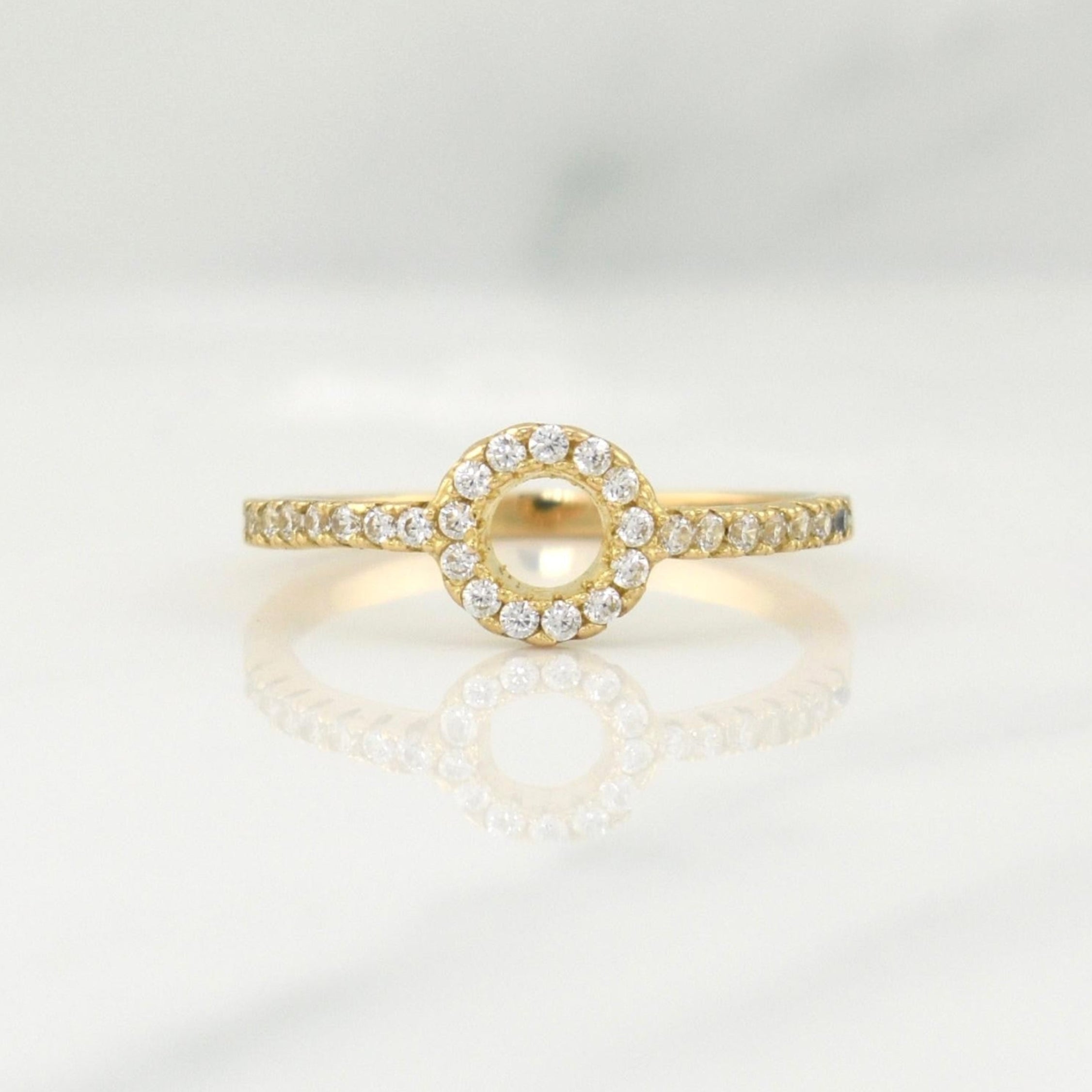 Anillo Circulo Hueco 1.9 g / T6,25 Oro Amarillo 18K