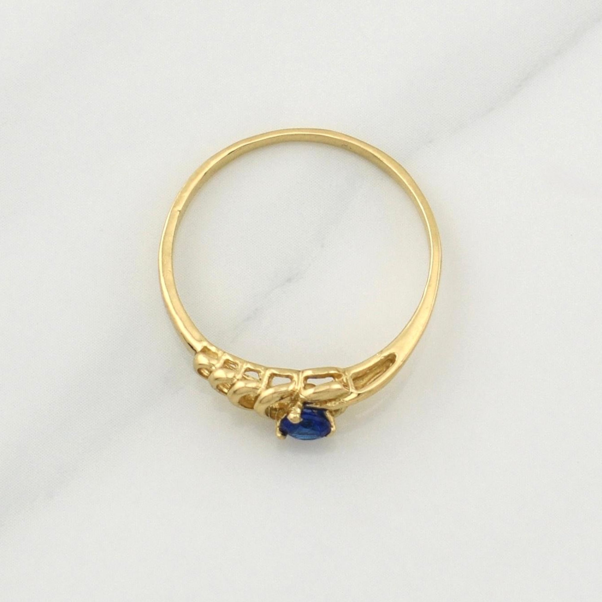 Anillo Corazon 1.75 g / T7,5 Oro Amarillo 18K