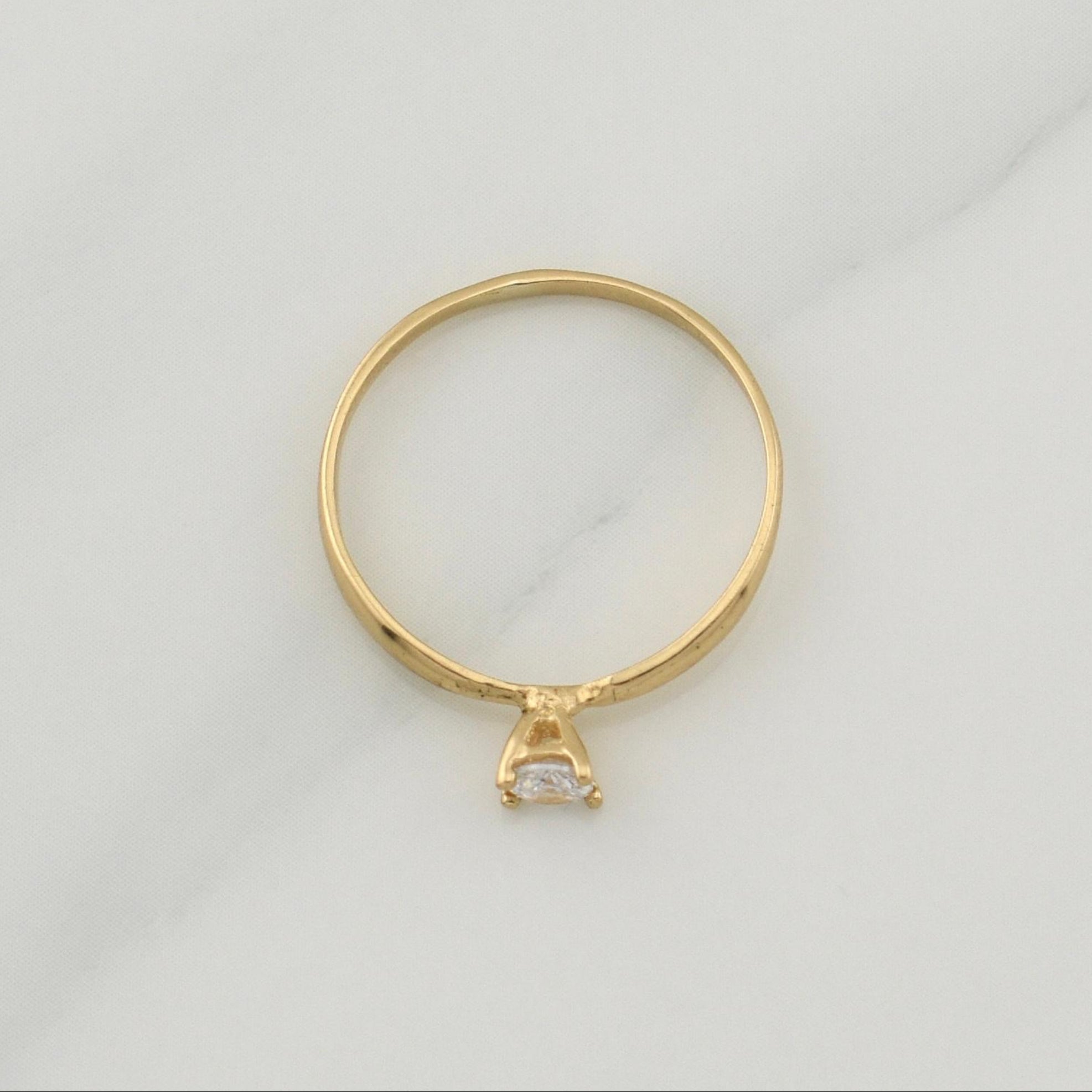 Anillo Solitario 1.1 g / T5,75 Oro Amarillo 18K