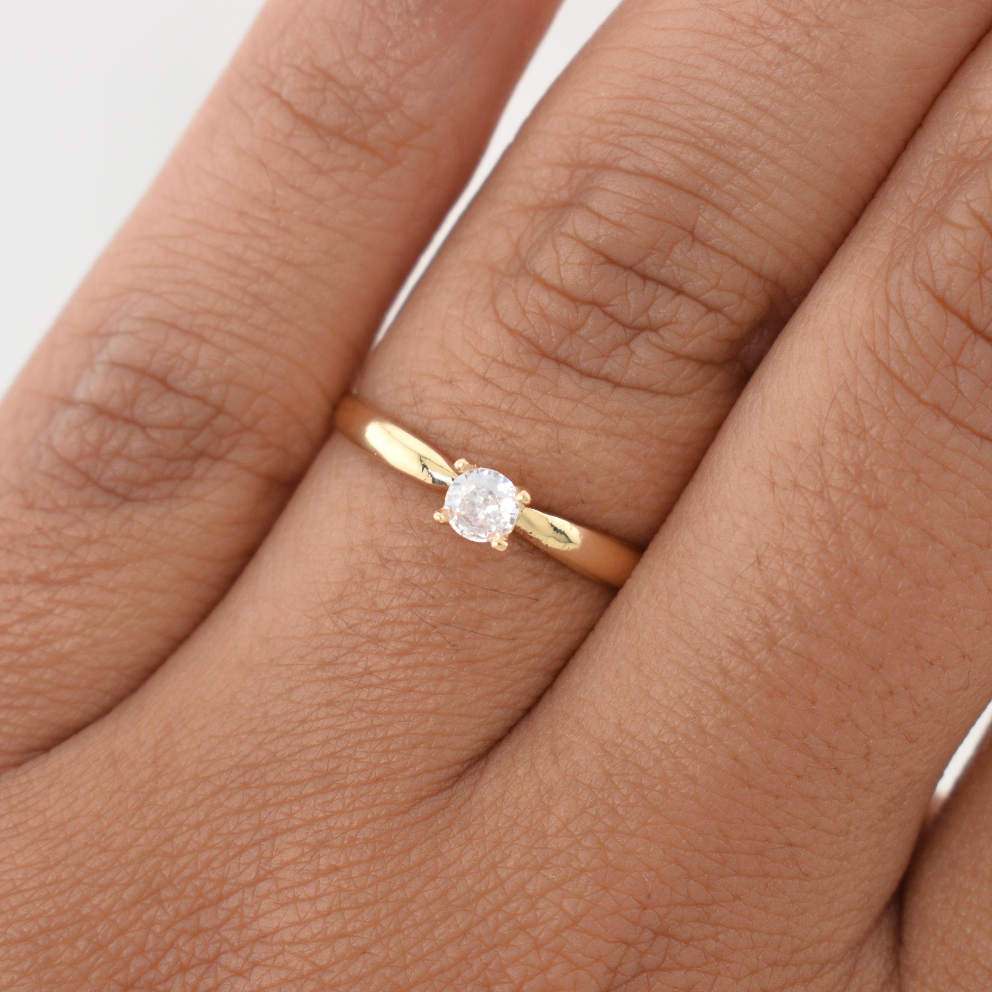 Anillo Solitario 1.15 g / T5,75 Oro Amarillo 18K