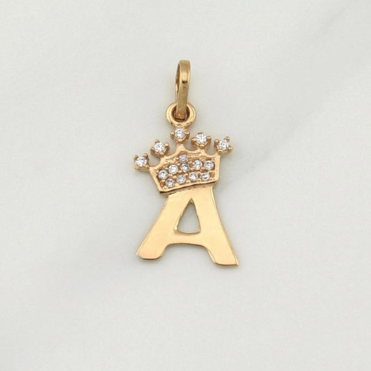 Dije Letra A Corona 0.85 g / 3/4 in Oro Amarillo 18K