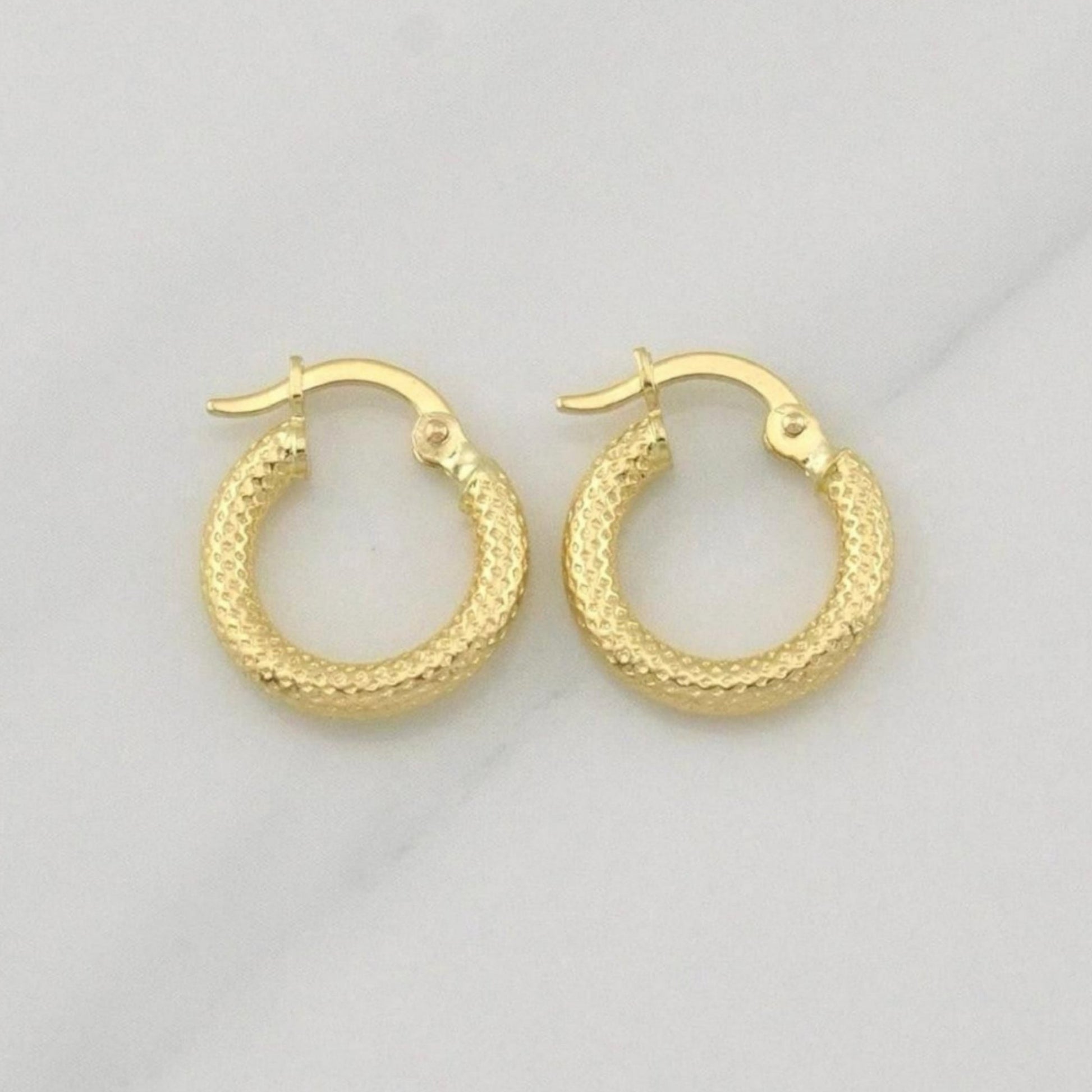 Candongas Tefi 1.3 g / 1/2 in Oro Amarillo 18K