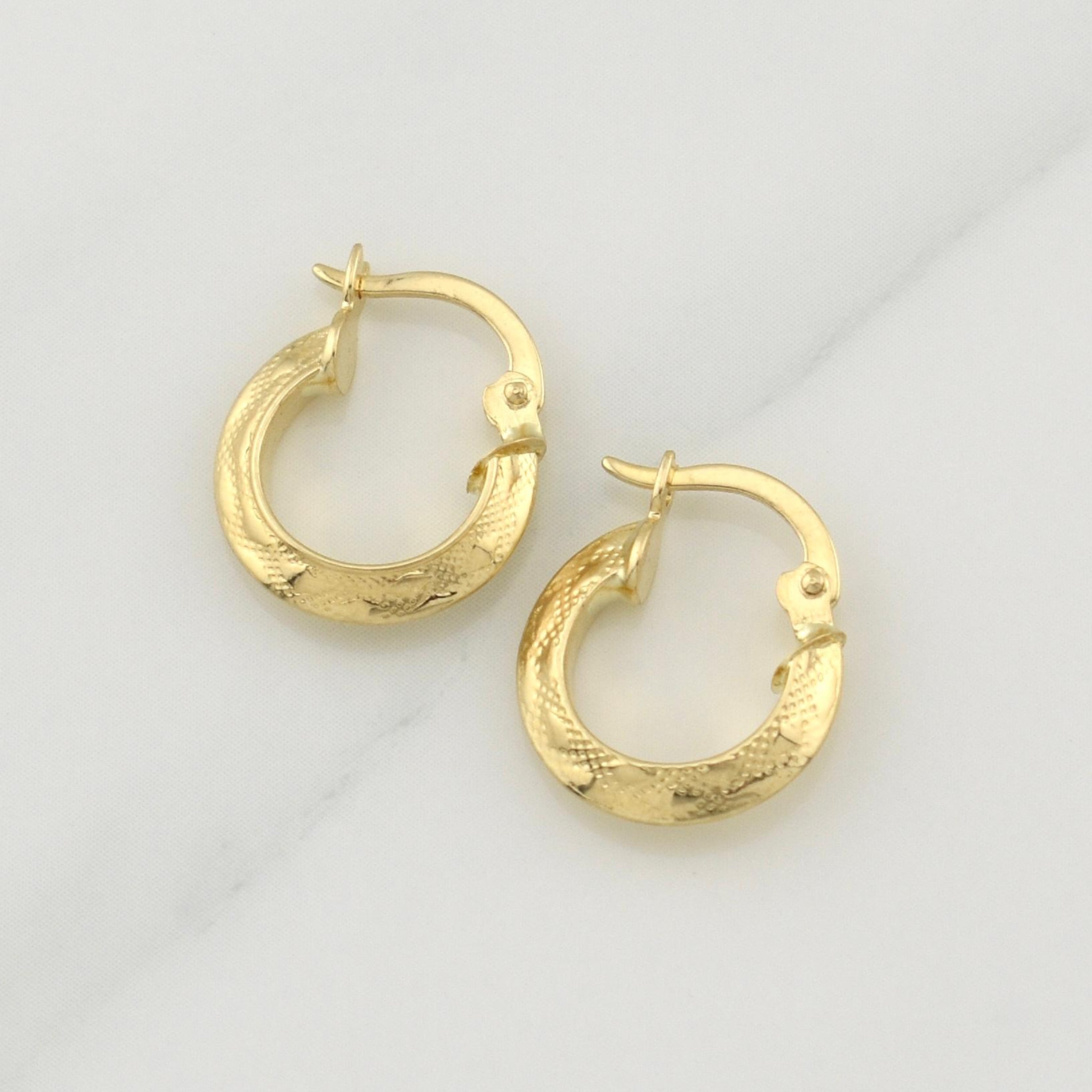 Candongas Emi 1.2 g / 1/2 in Oro Amarillo 18K