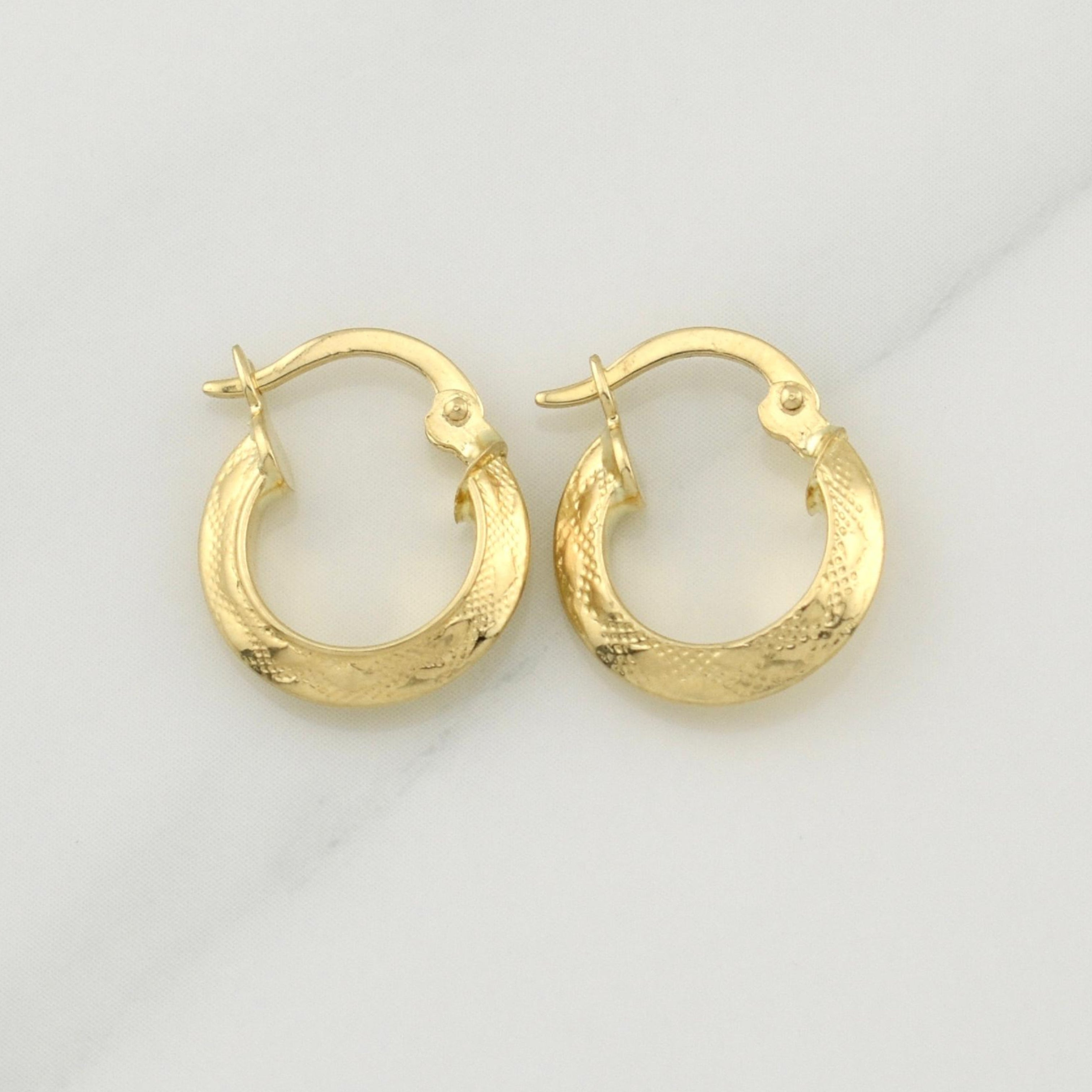 Candongas Emi 1.2 g / 1/2 in Oro Amarillo 18K