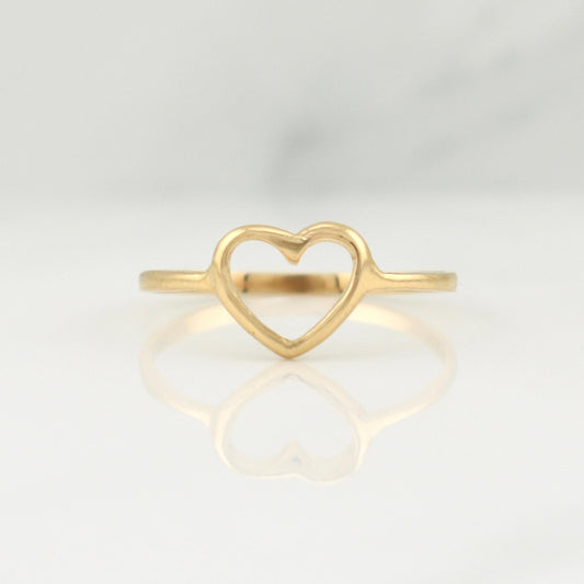 Heart Silhouette Ring 1.3 g / Size 7.75 Yellow Gold 18K