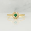 Emerald Halo Ring 0.11cts Diamonds 0.05cts 2.3g / Size 6.50 Yellow Gold 18K