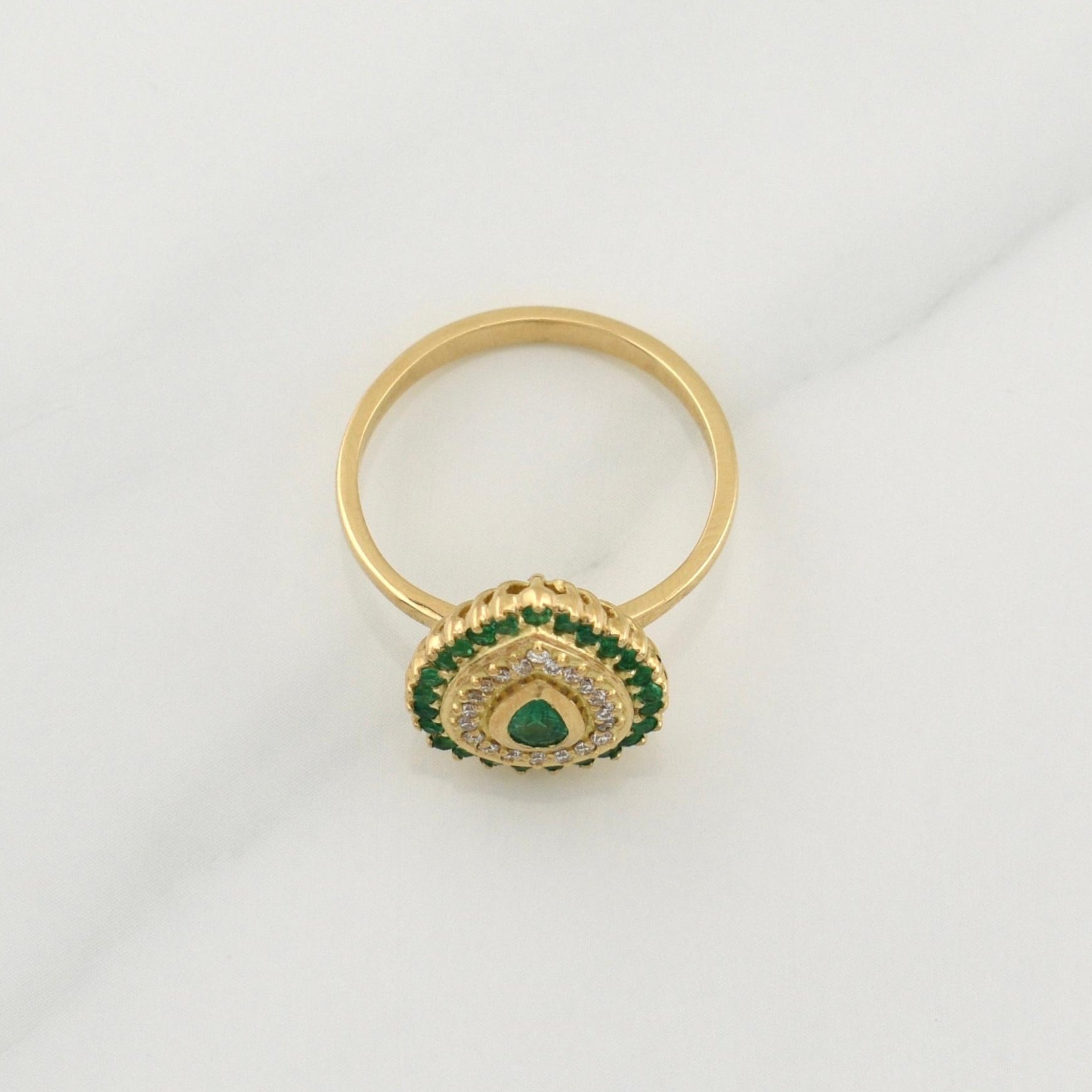 Halo Drop Ring Emeralds 0.4pts Diamonds 0.1pts 4.8g / T6.75 Yellow Gold 18K